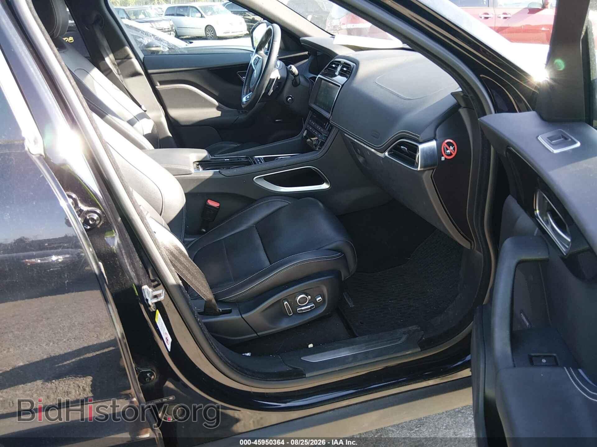 2018 JAGUAR F-PACE - VIN: SADCM2FV0JA329975 - Photo 5