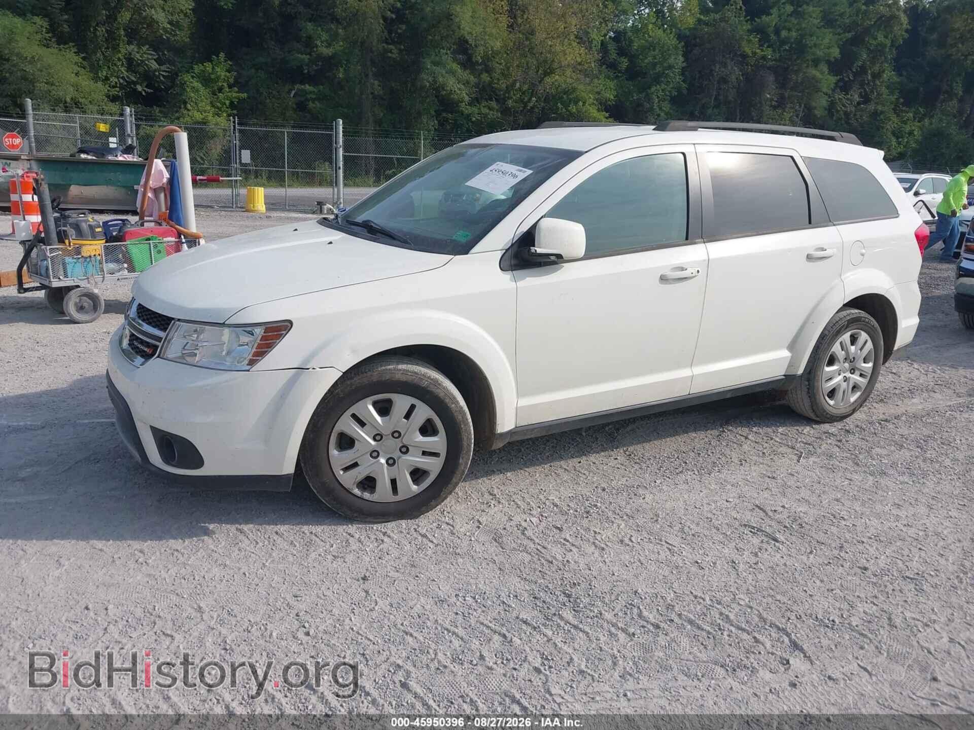 2019 DODGE JOURNEY - VIN: 3C4PDCBB3KT863111 - Фото 2