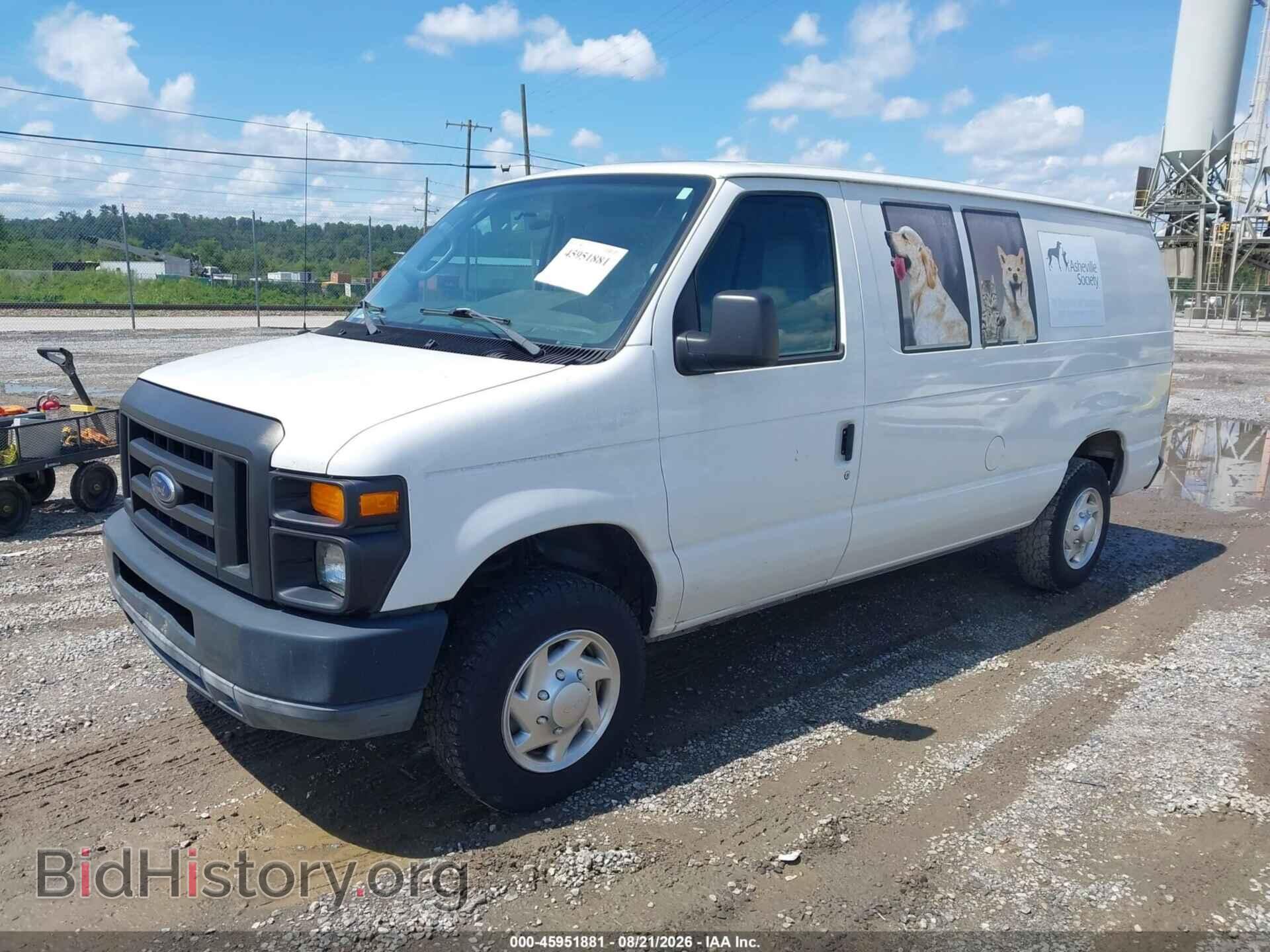 2011 FORD E-150 - VIN: 1FTNE1EW2BDA31417 - Photo 2