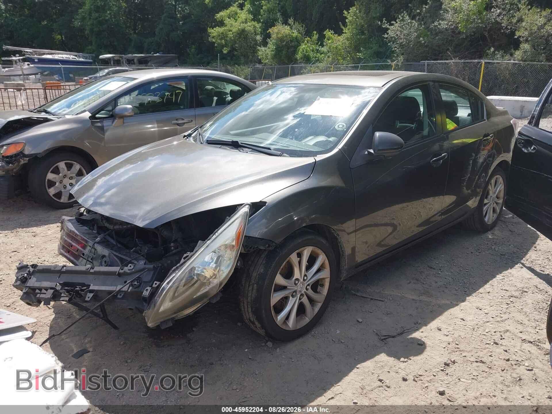 2011 MAZDA MAZDA3 - VIN: JM1BL1U68B1482718 - Фото 2