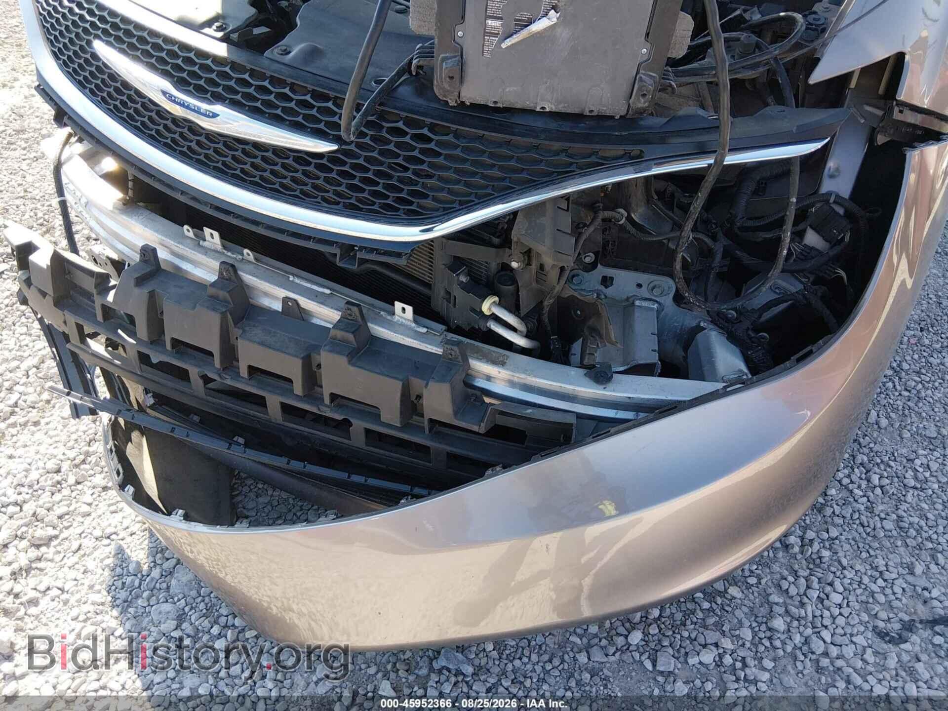 2017 CHRYSLER PACIFICA - VIN: 2C4RC1DG6HR537906 - Photo 6