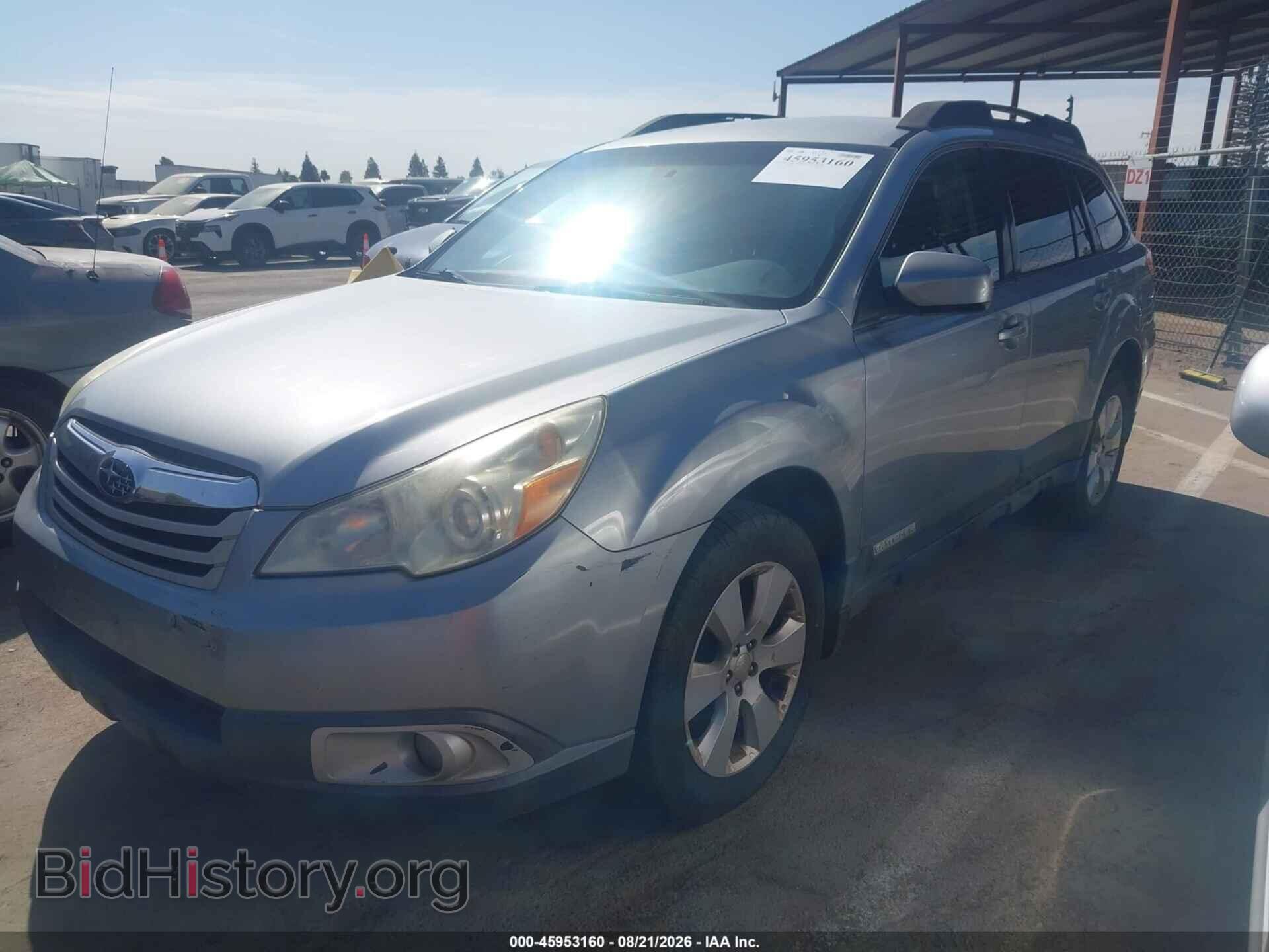 2011 SUBARU OUTBACK - VIN: 4S4BRBFC4B3344536 - Photo 2