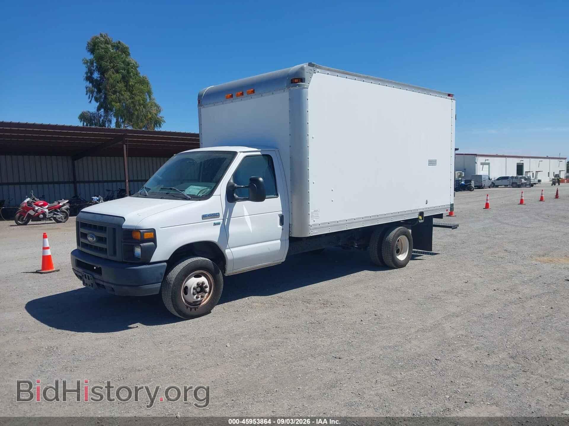 2013 FORD E-450 CUTAWAY - VIN: 1FDXE4FL0DDB26460 - Photo 2