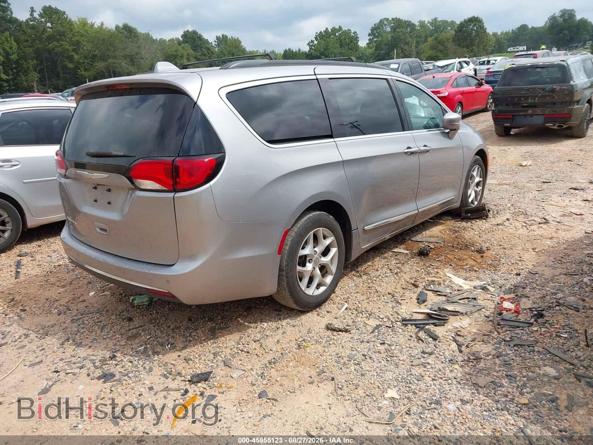 2017 CHRYSLER PACIFICA - VIN: 2C4RC1BGXHR668016 - Photo 4