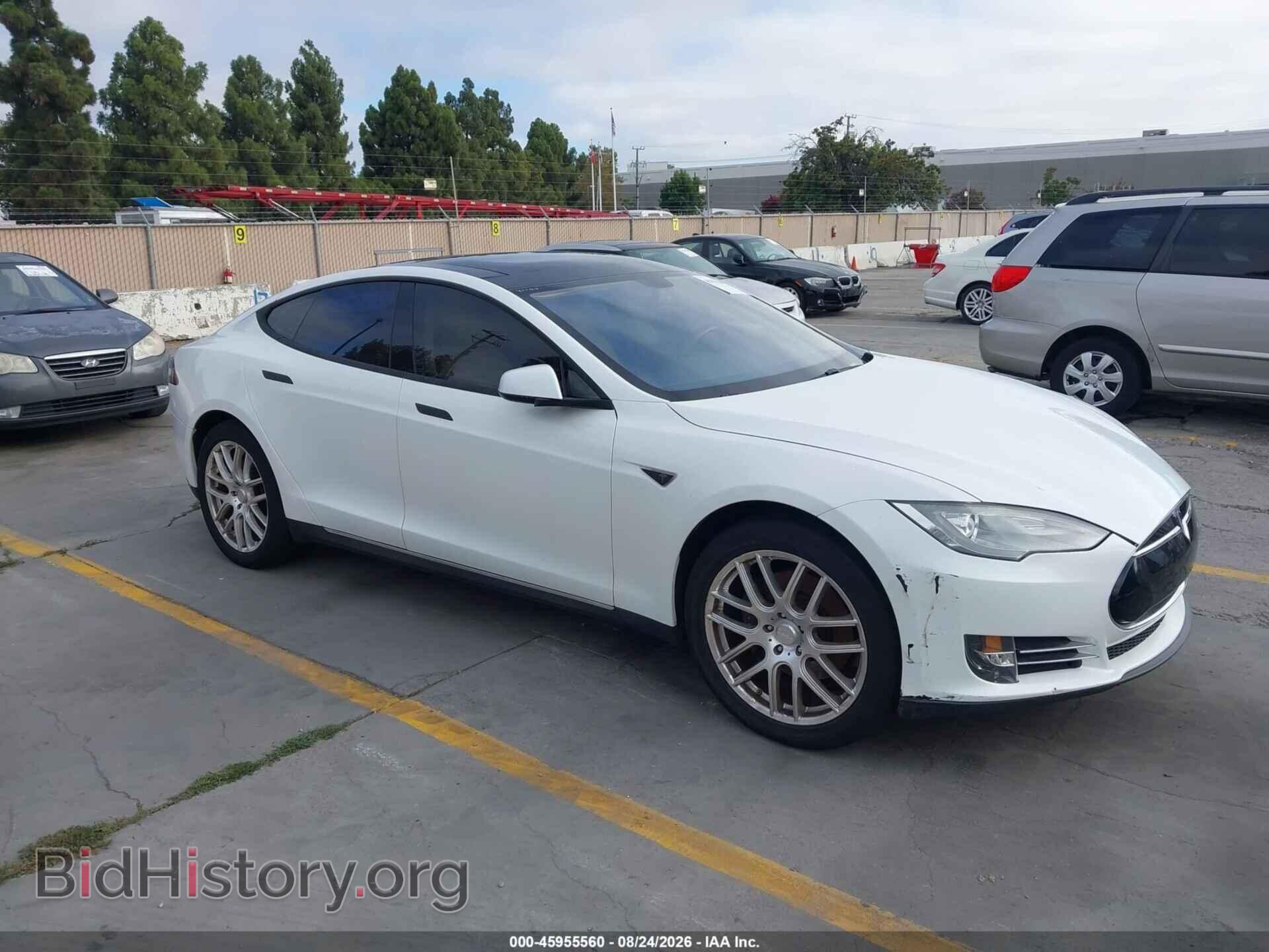 Фотография 5YJSA1DG2DFP03576 - TESLA MODEL S 2013