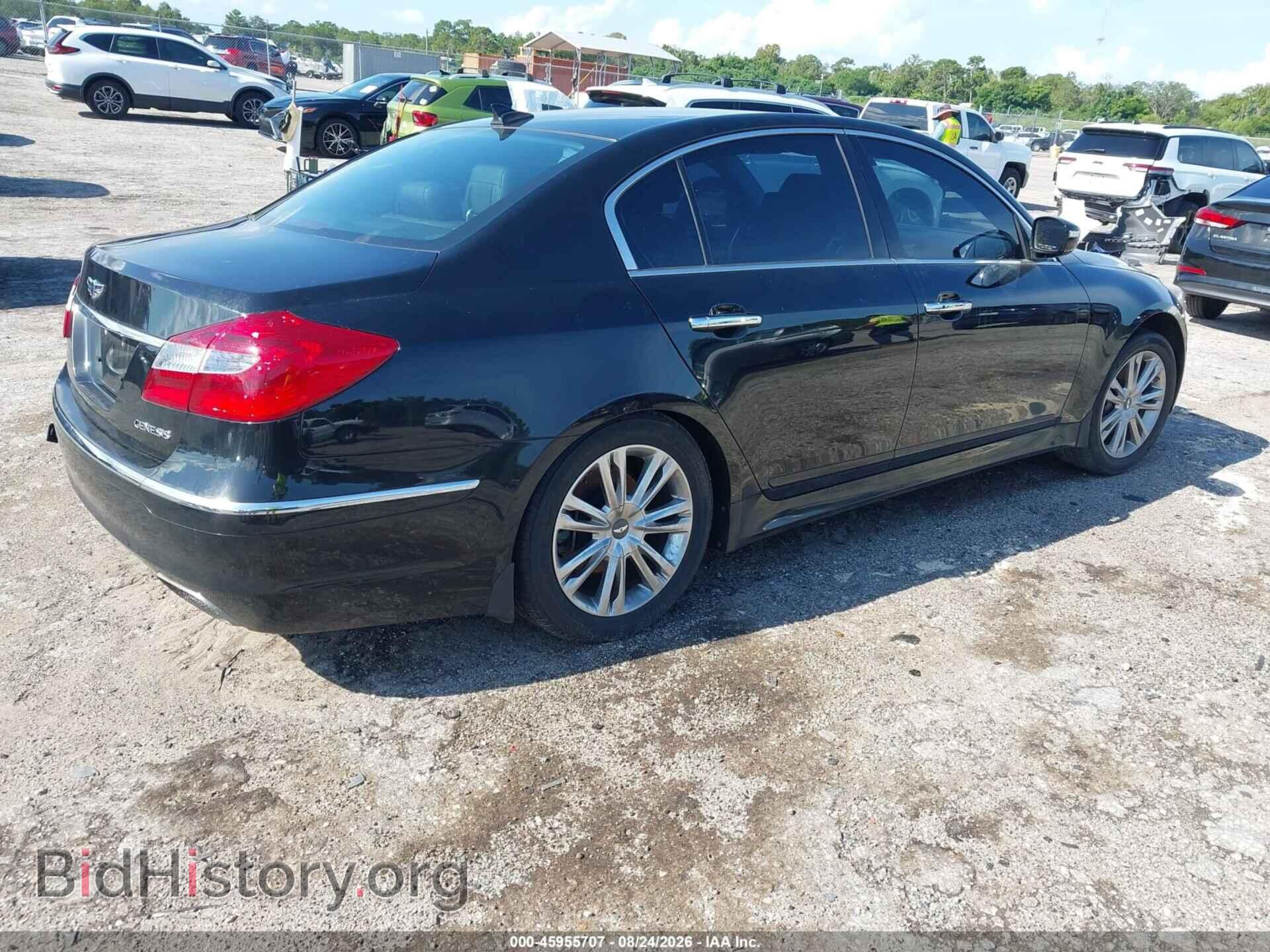 2013 HYUNDAI GENESIS - VIN: KMHGC4DD6DU251996 - Фото 4