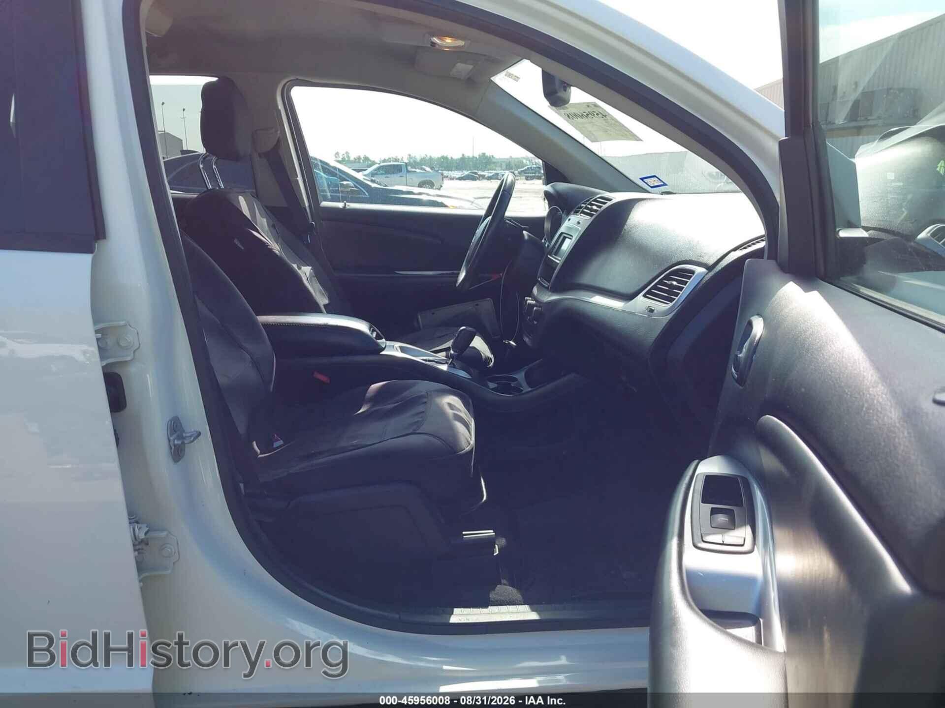2019 DODGE JOURNEY - VIN: 3C4PDCBB9KT718302 - Photo 5