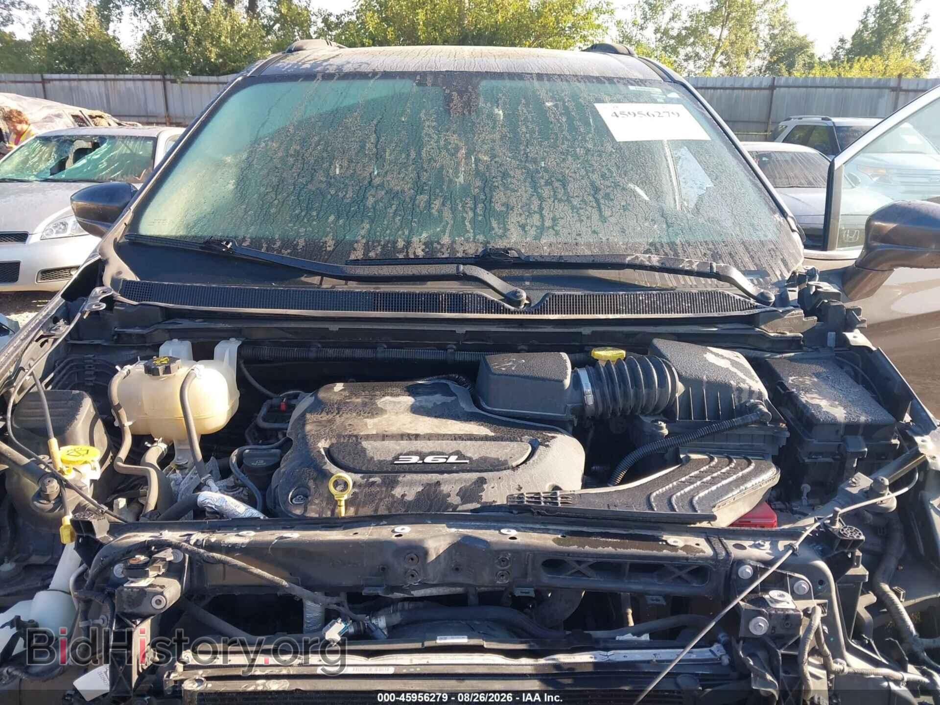 2017 CHRYSLER PACIFICA - VIN: 2C4RC1BGXHR734368 - Фото 10