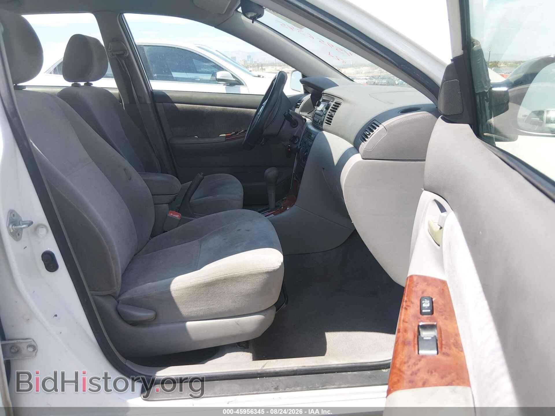 2005 TOYOTA COROLLA - VIN: JTDBR32E652063656 - Фото 5
