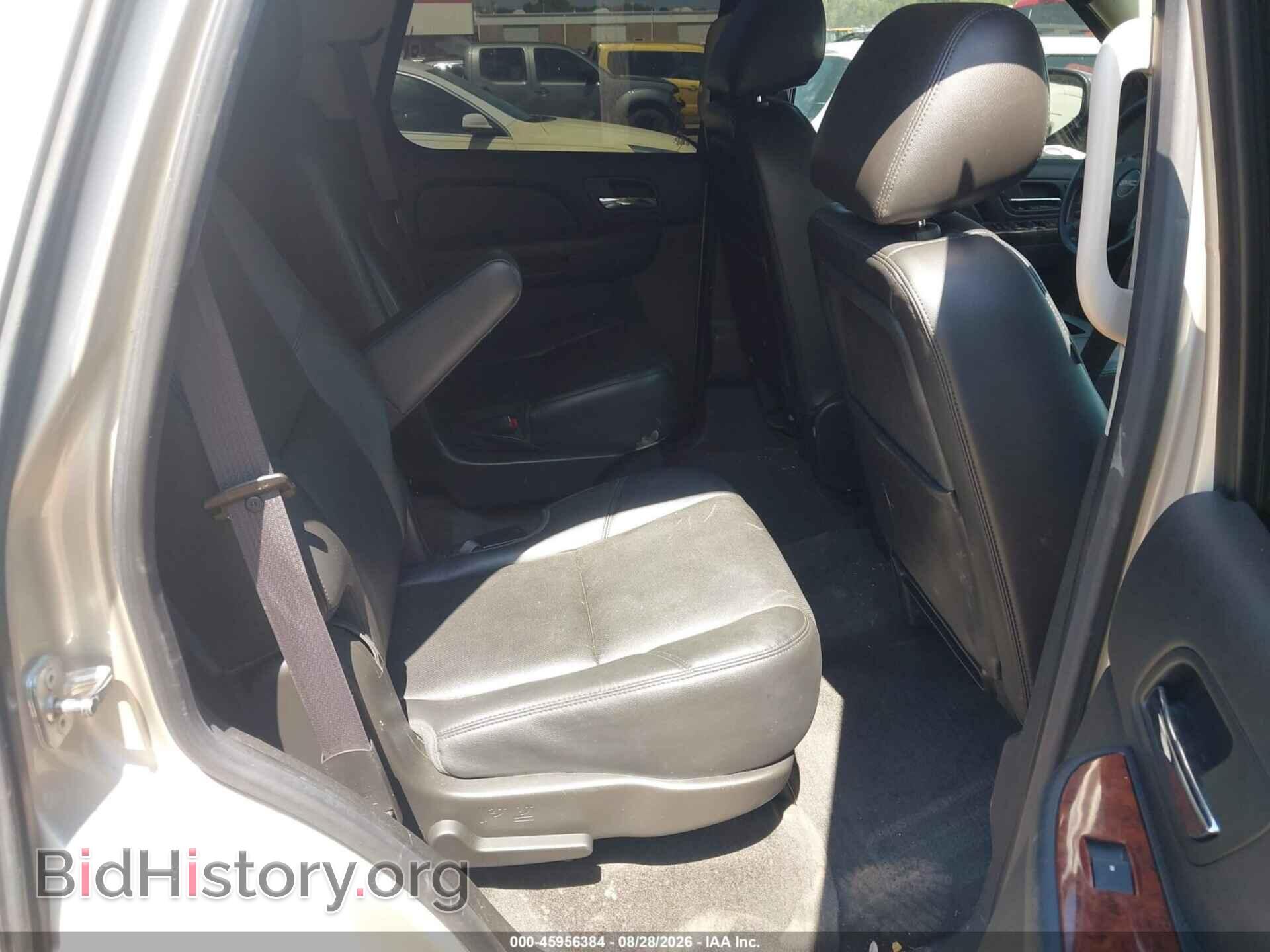 2013 GMC YUKON - VIN: 1GKS1CE01DR214873 - Photo 8