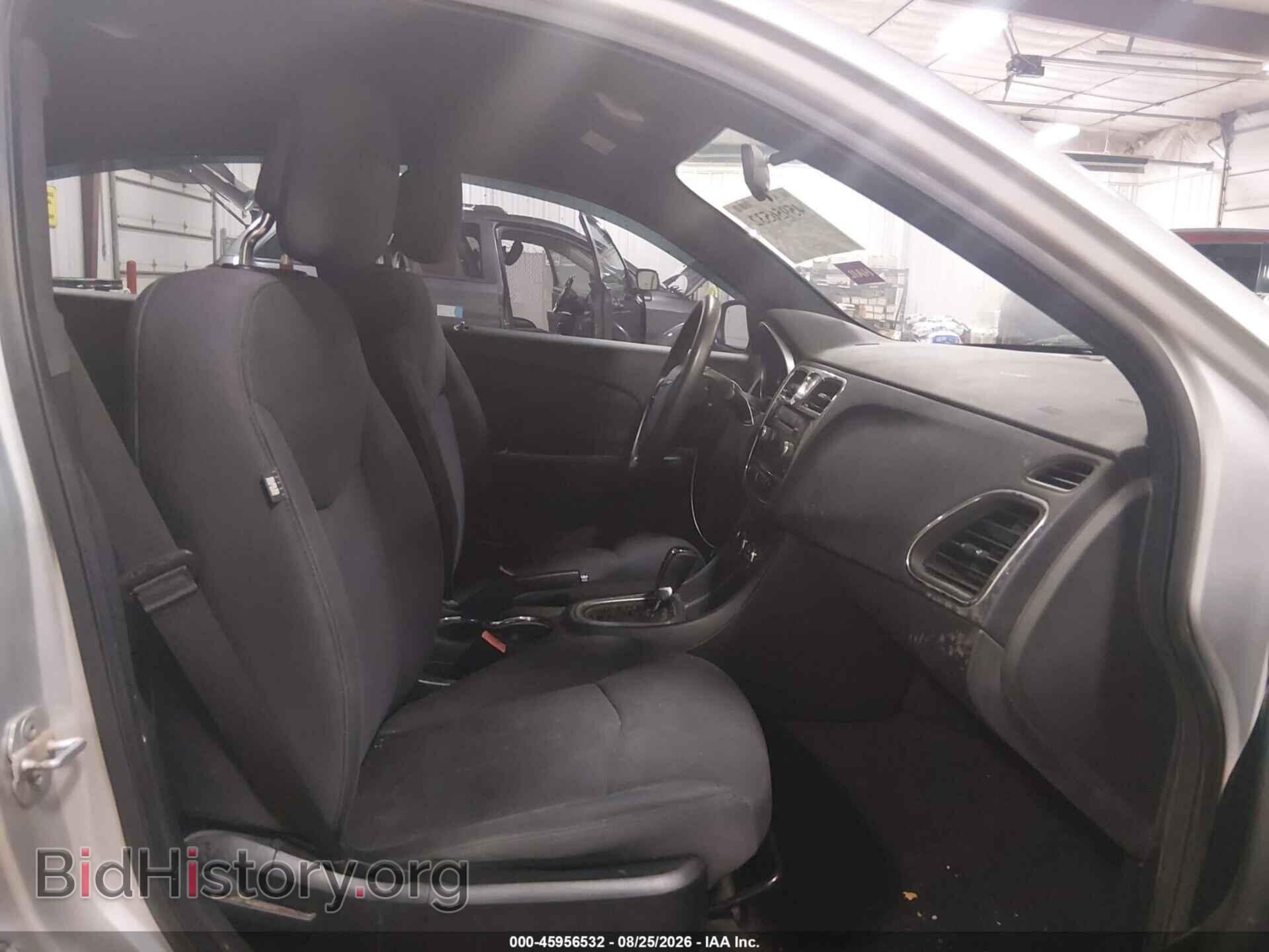 2012 CHRYSLER 200 - VIN: 1C3CCBABXCN200072 - Photo 5