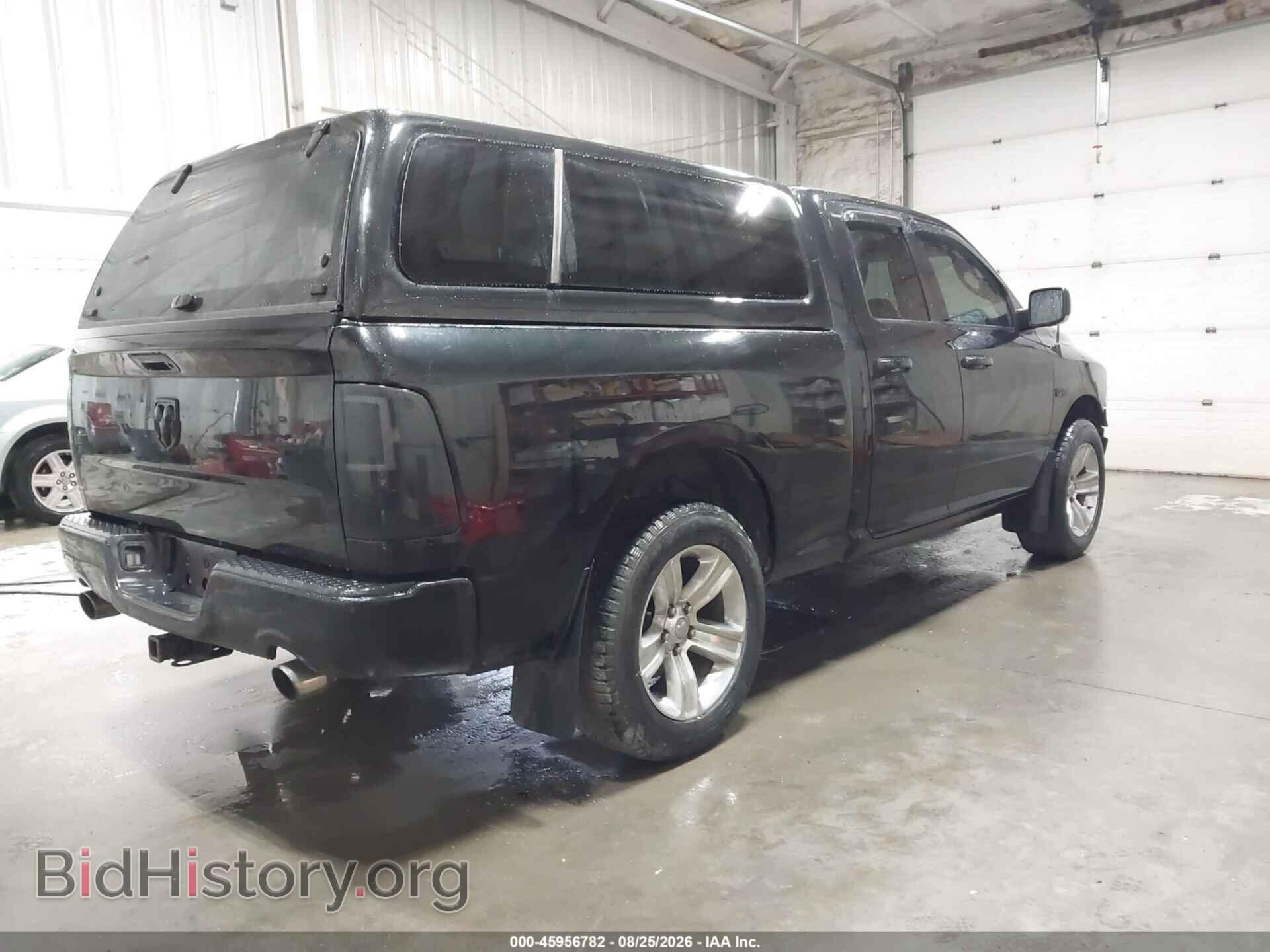 2016 RAM 1500 - VIN: 1C6RR7HTXGS244068 - Фото 4