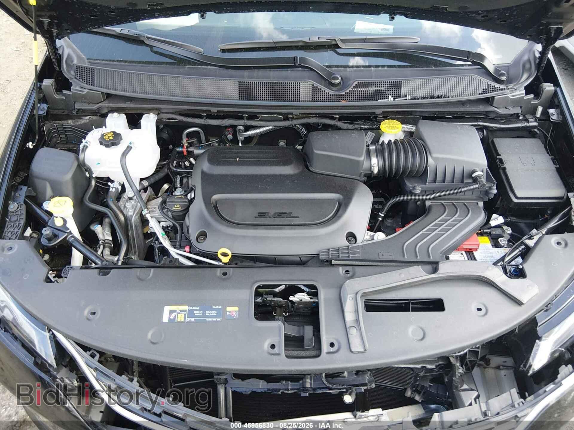 2027 CHRYSLER PACIFICA - VIN: 2C4RC1BG9VR585463 - Фото 10