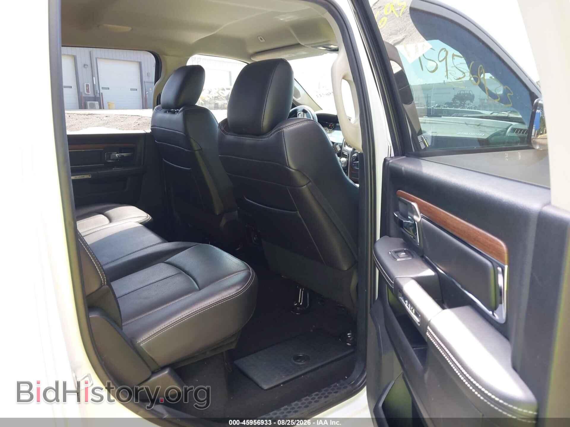 2018 RAM 1500 - VIN: 1C6RR7NT9JS192377 - Фото 8