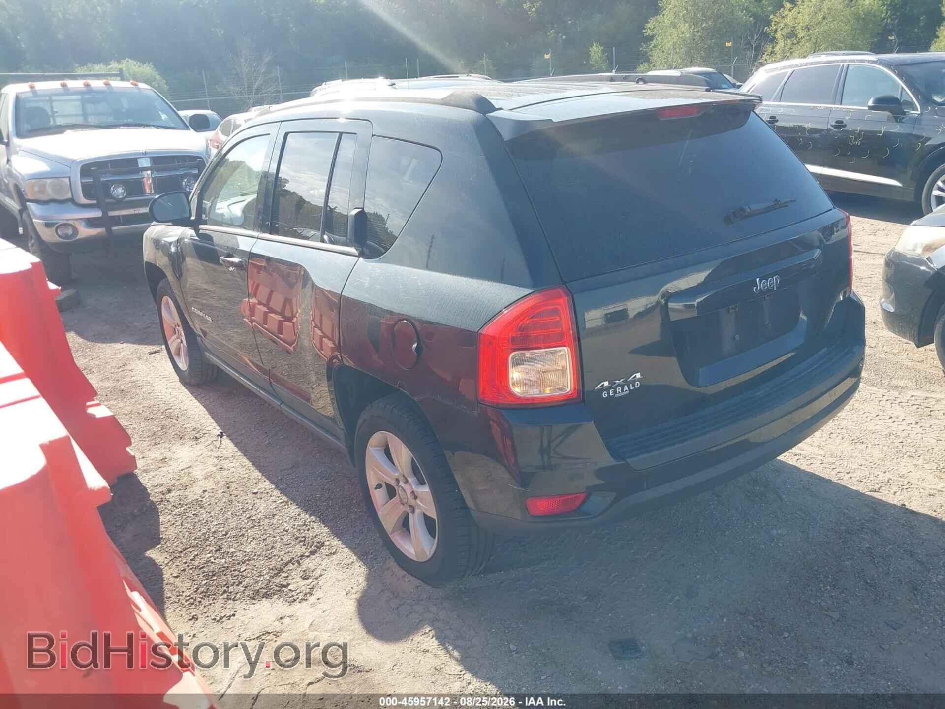 2011 JEEP COMPASS - VIN: 1J4NF1FB2BD218174 - Photo 3