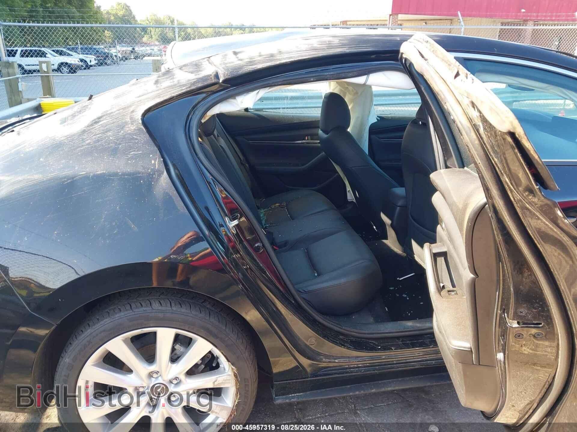 2021 MAZDA MAZDA3 - VIN: 3MZBPABM6MM206305 - Photo 8