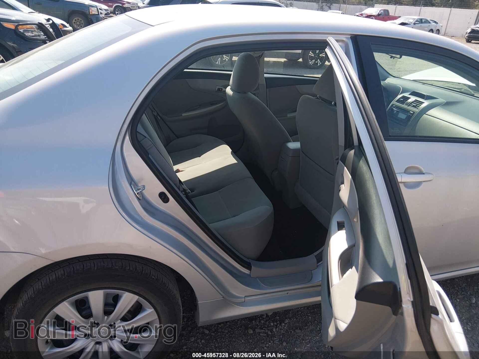 2012 TOYOTA COROLLA - VIN: 2T1BU4EEXCC875668 - Фото 8