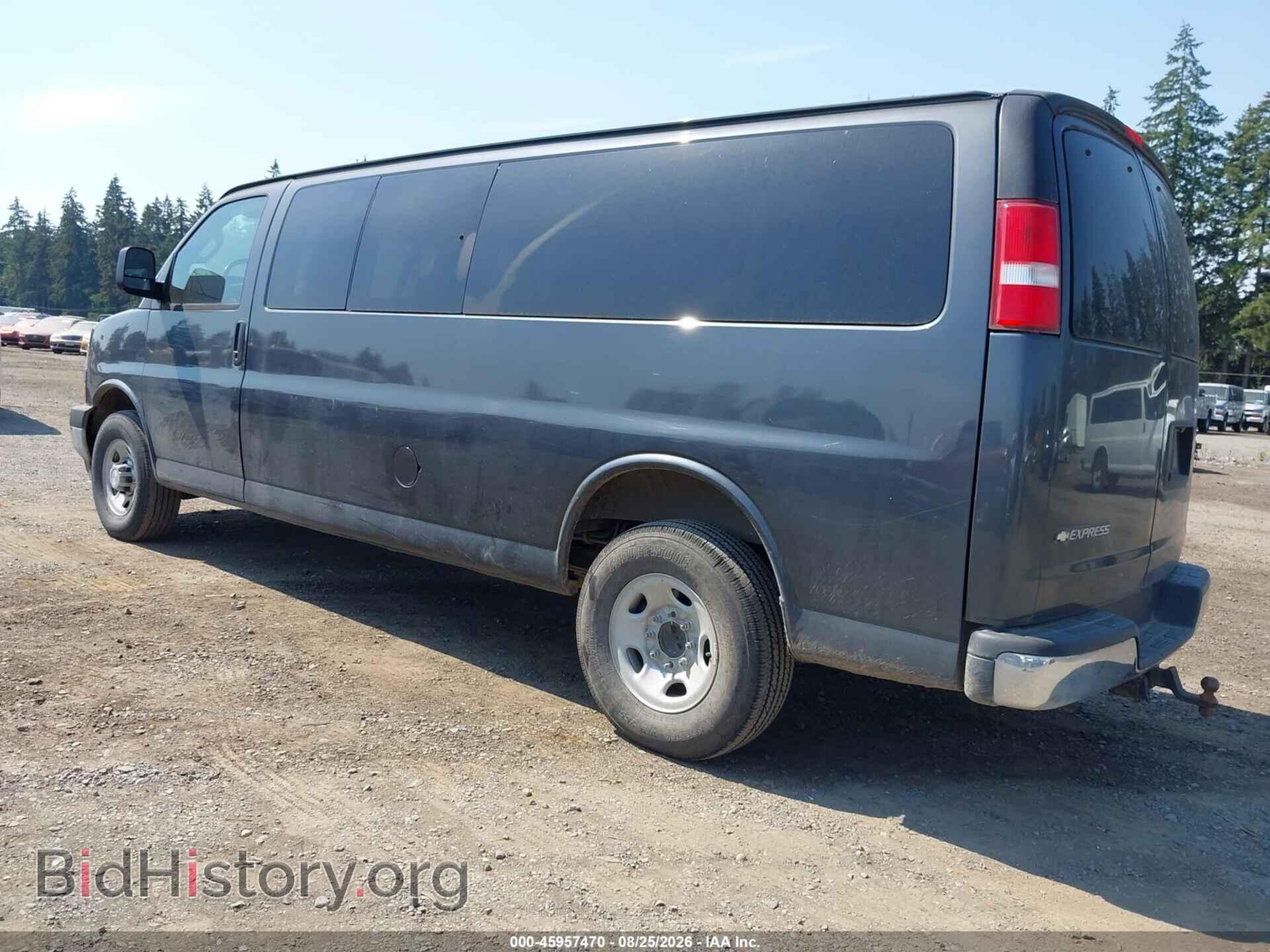2017 CHEVROLET EXPRESS 3500 - VIN: 1GAZGPFF2H1101787 - Фото 3