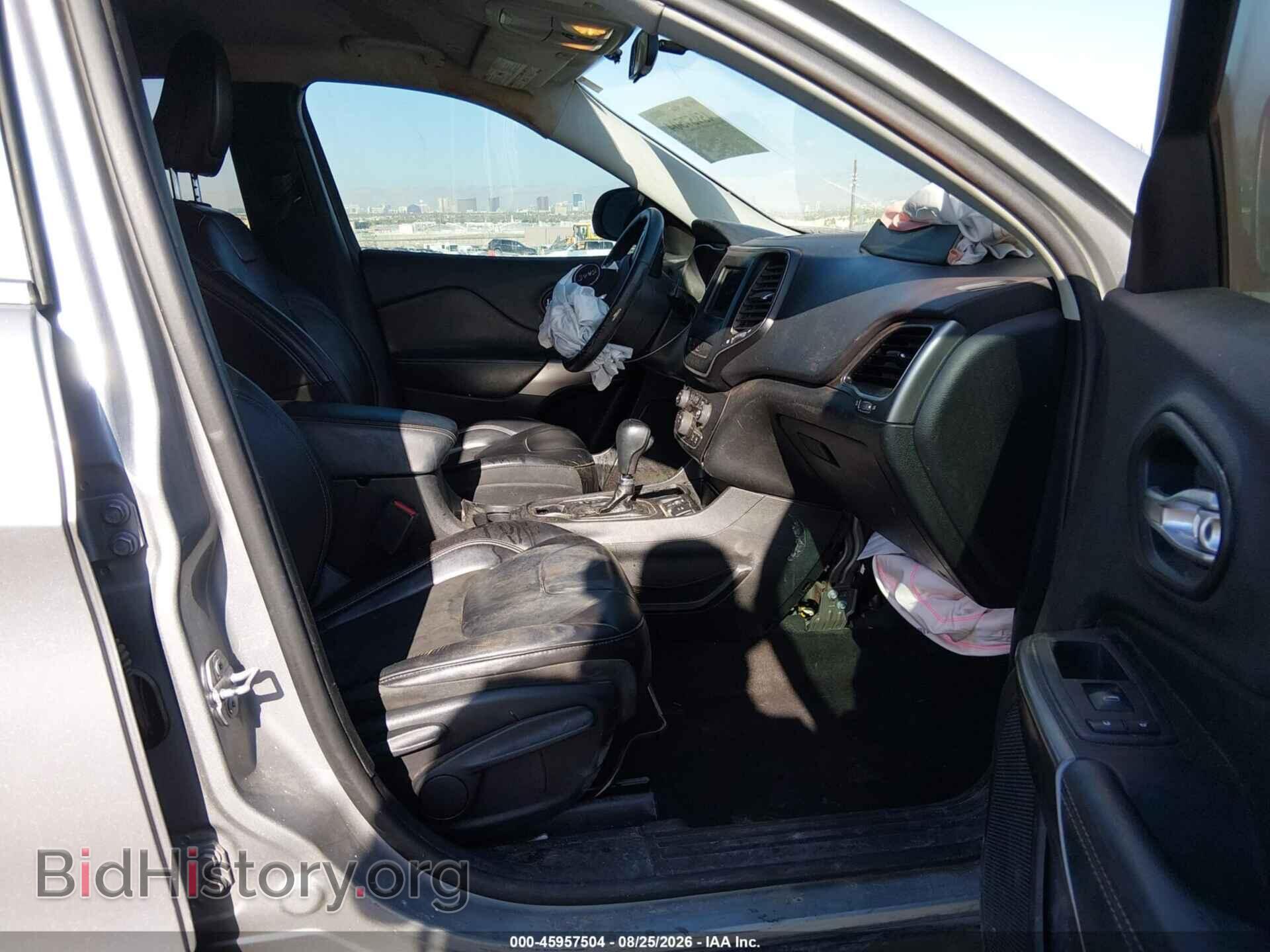2019 JEEP CHEROKEE - VIN: 1C4PJLLBXKD479095 - Фото 5