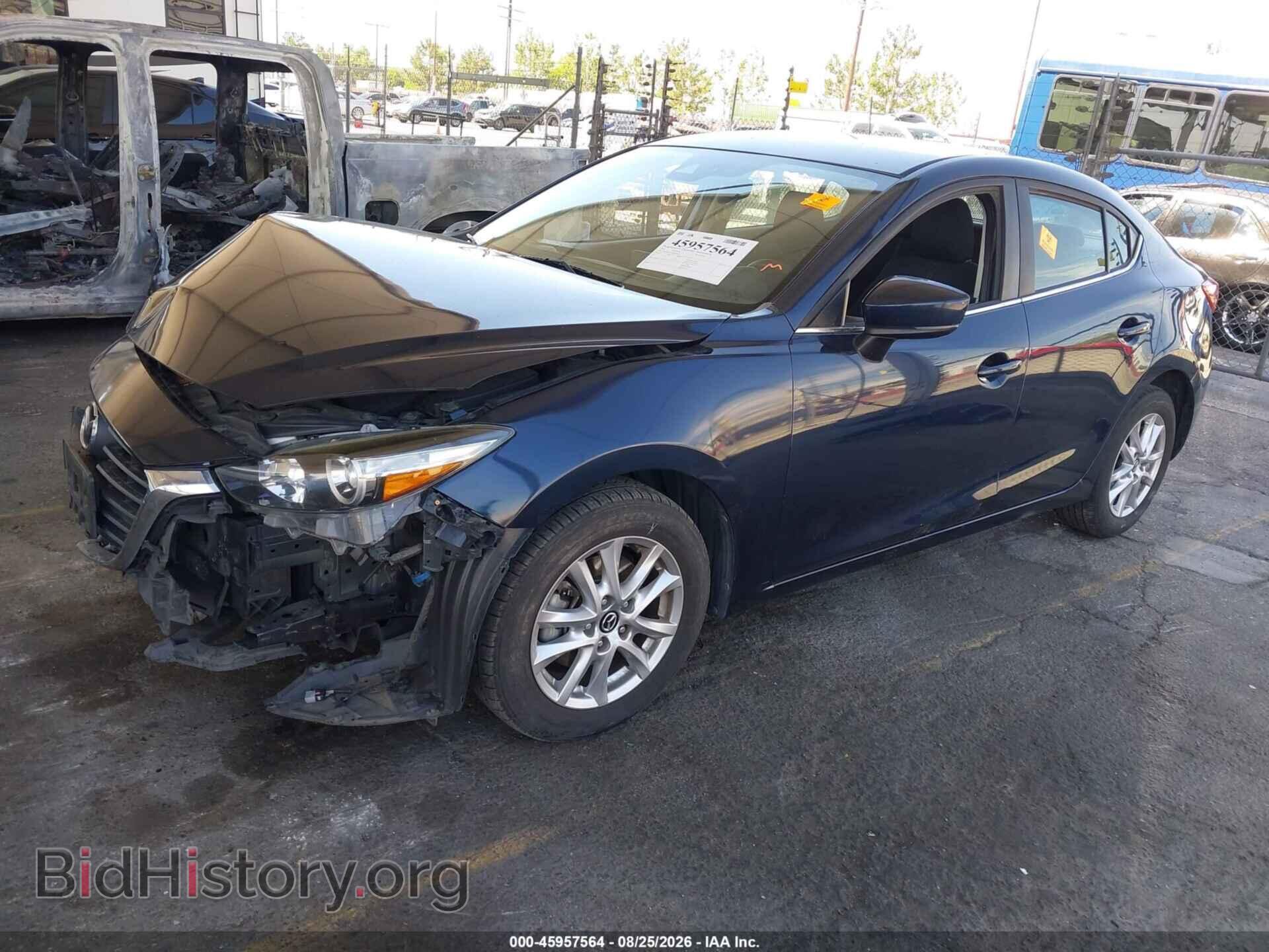 2018 MAZDA MAZDA3 - VIN: 3MZBN1U7XJM186830 - Фото 2