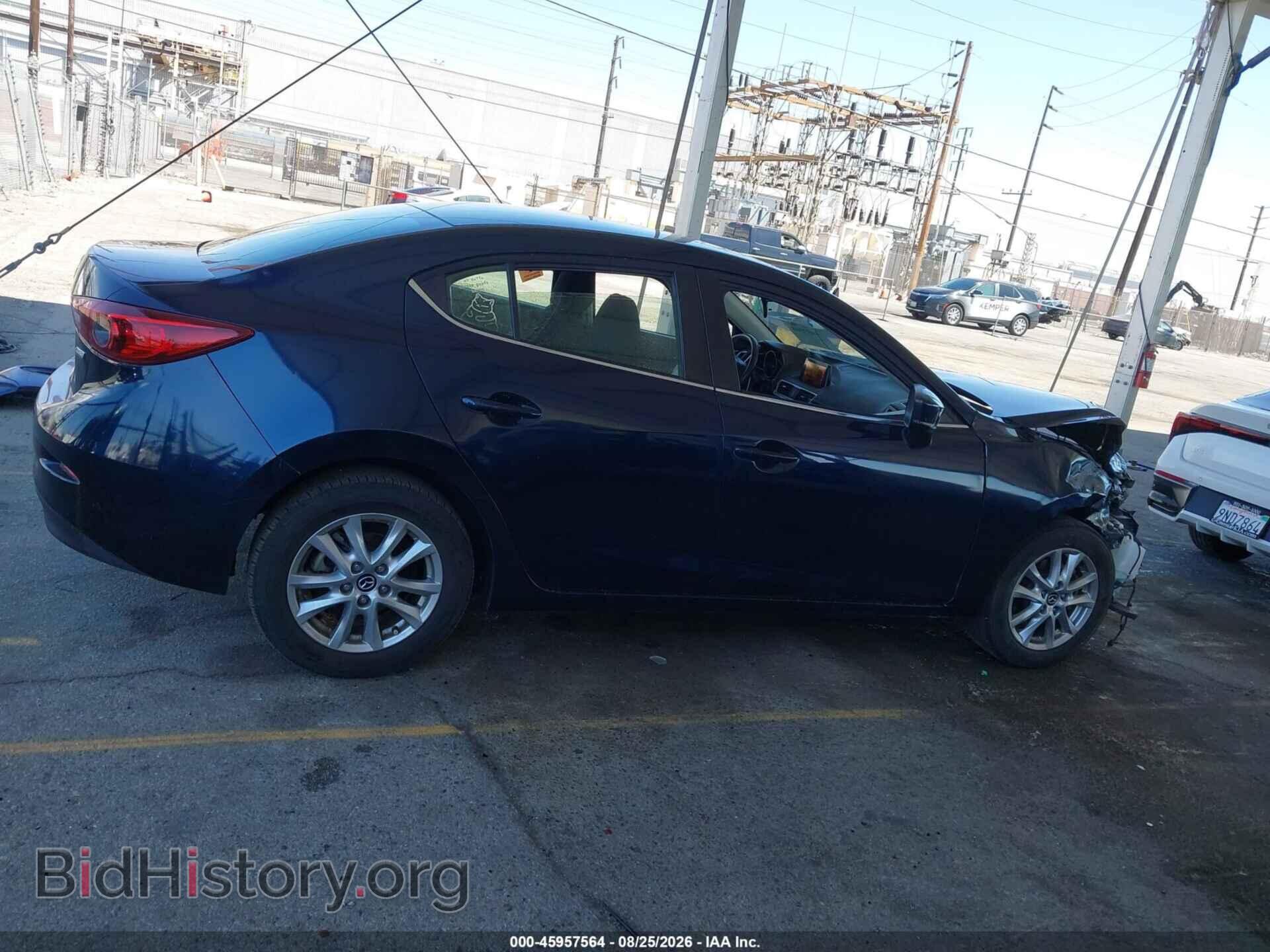 2018 MAZDA MAZDA3 - VIN: 3MZBN1U7XJM186830 - Фото 13