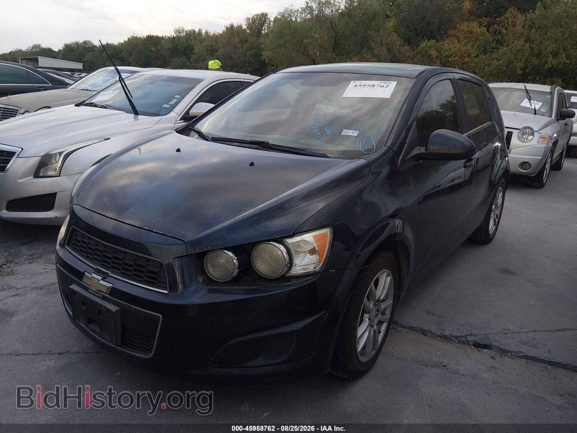 2015 CHEVROLET SONIC - VIN: 1G1JC6SB4F4147784 - Фото 2