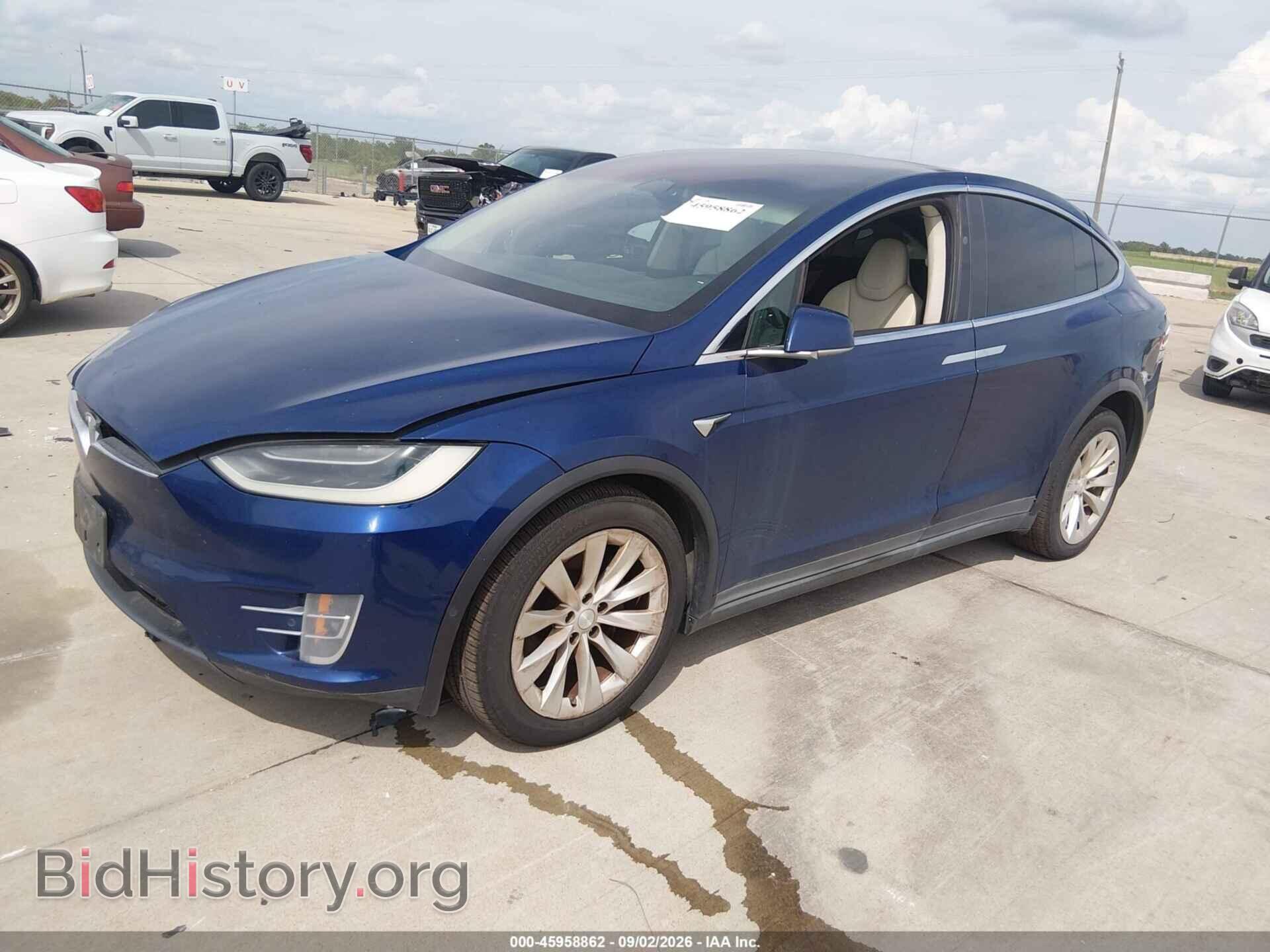 2018 TESLA MODEL X - VIN: 5YJXCBE23JF104898 - Фото 2