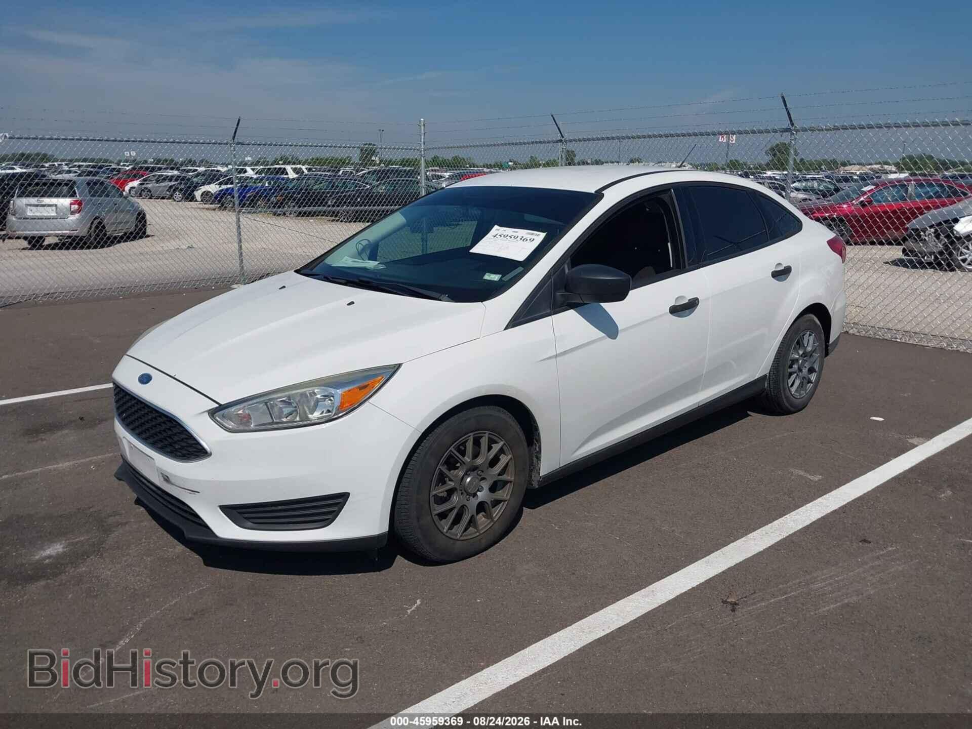 2017 FORD FOCUS - VIN: 1FADP3E29HL257943 - Photo 2