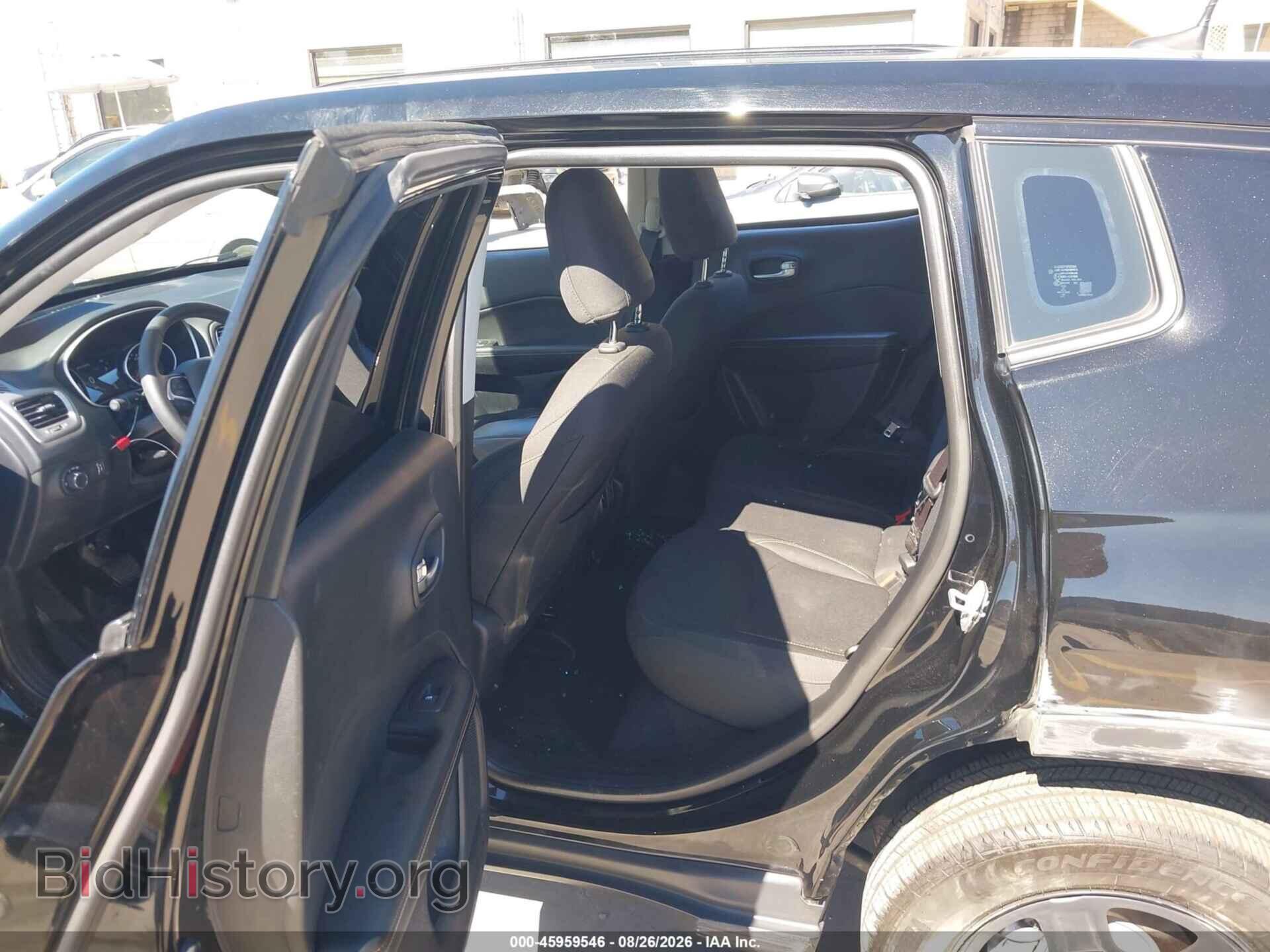 2019 JEEP COMPASS - VIN: 3C4NJDAB5KT651723 - Photo 8