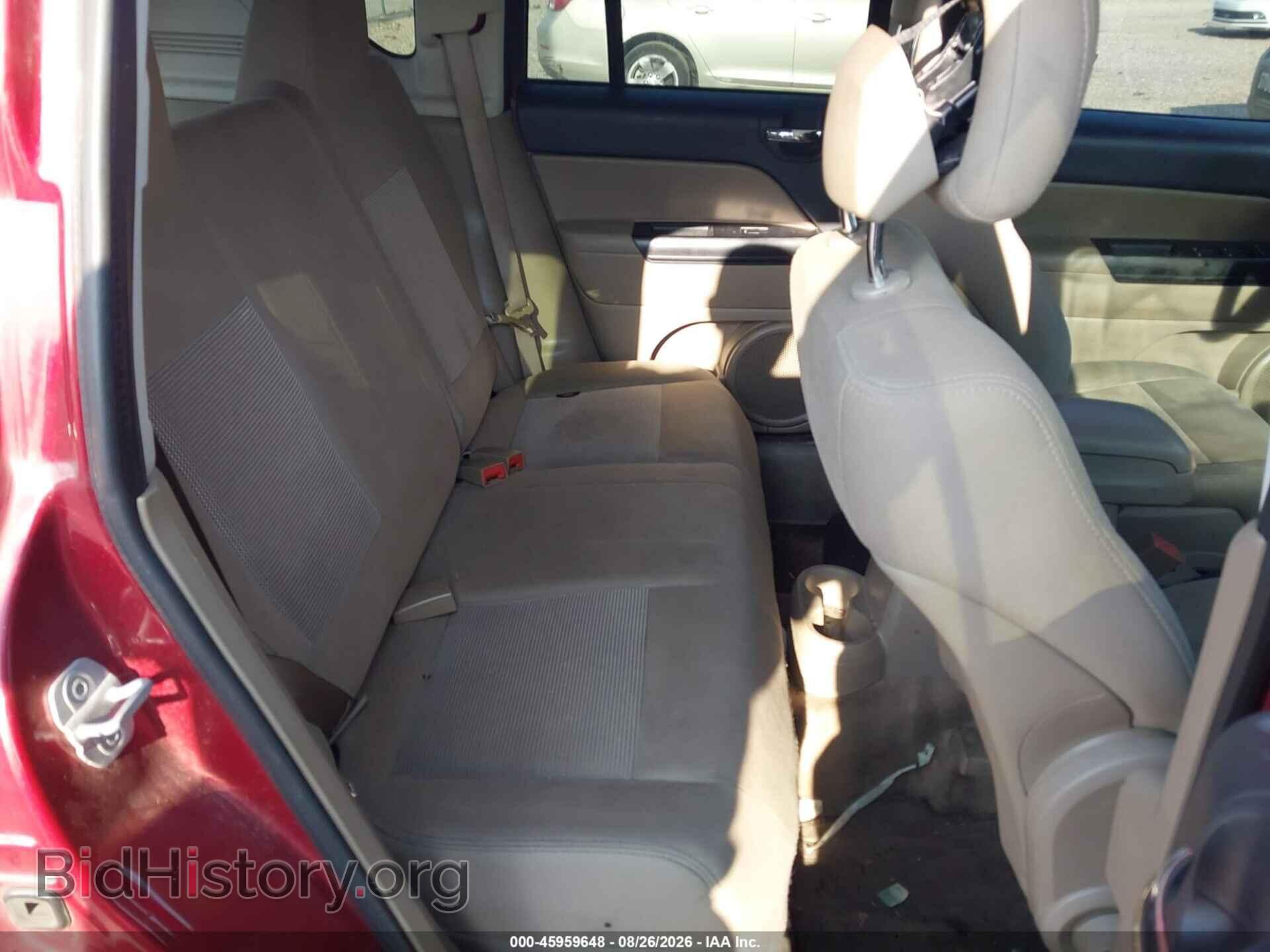2012 JEEP COMPASS - VIN: 1C4NJCEB5CD678187 - Photo 8