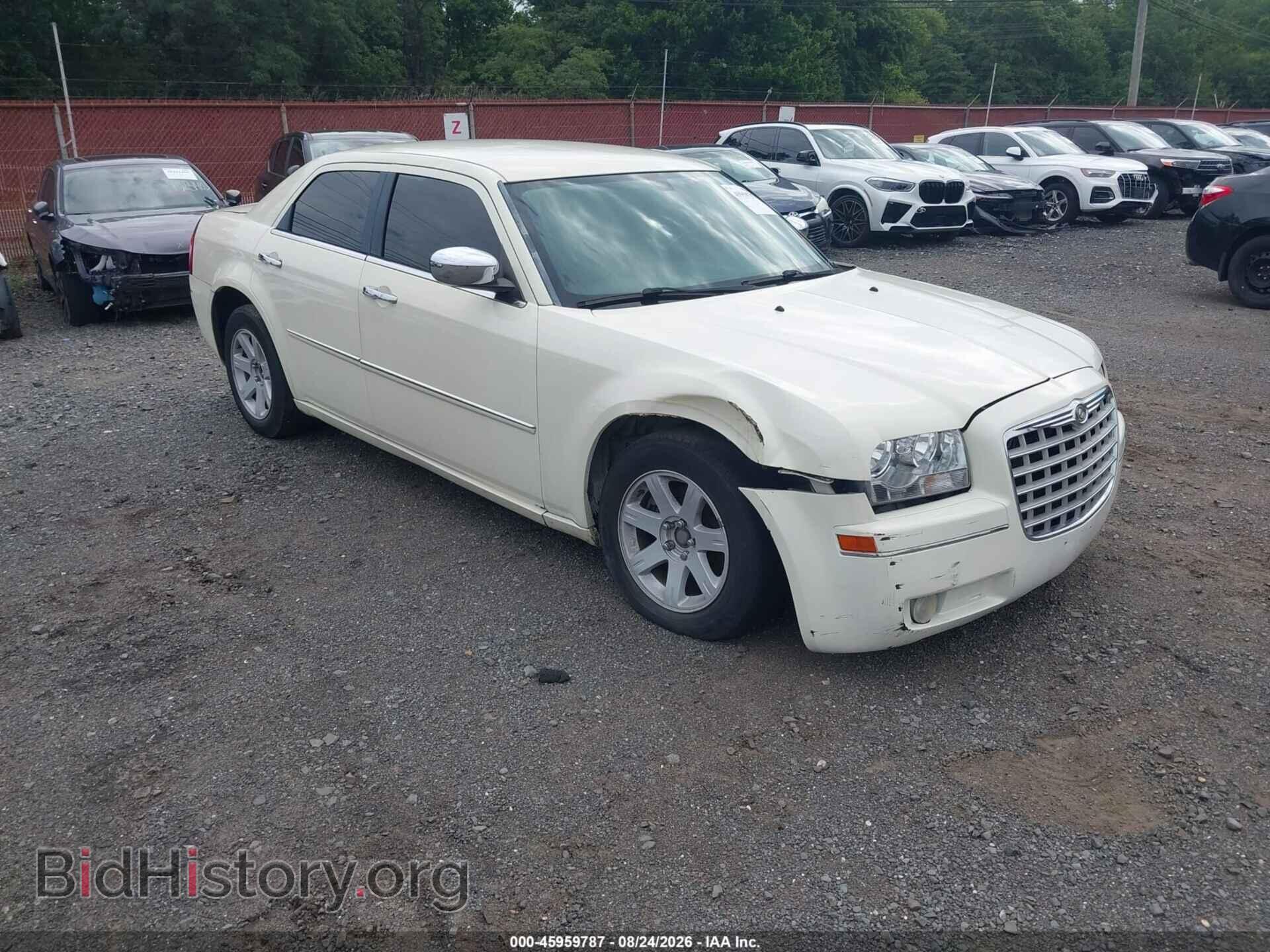 Photo 2C3CA5CV9AH249929 - CHRYSLER 300 2010