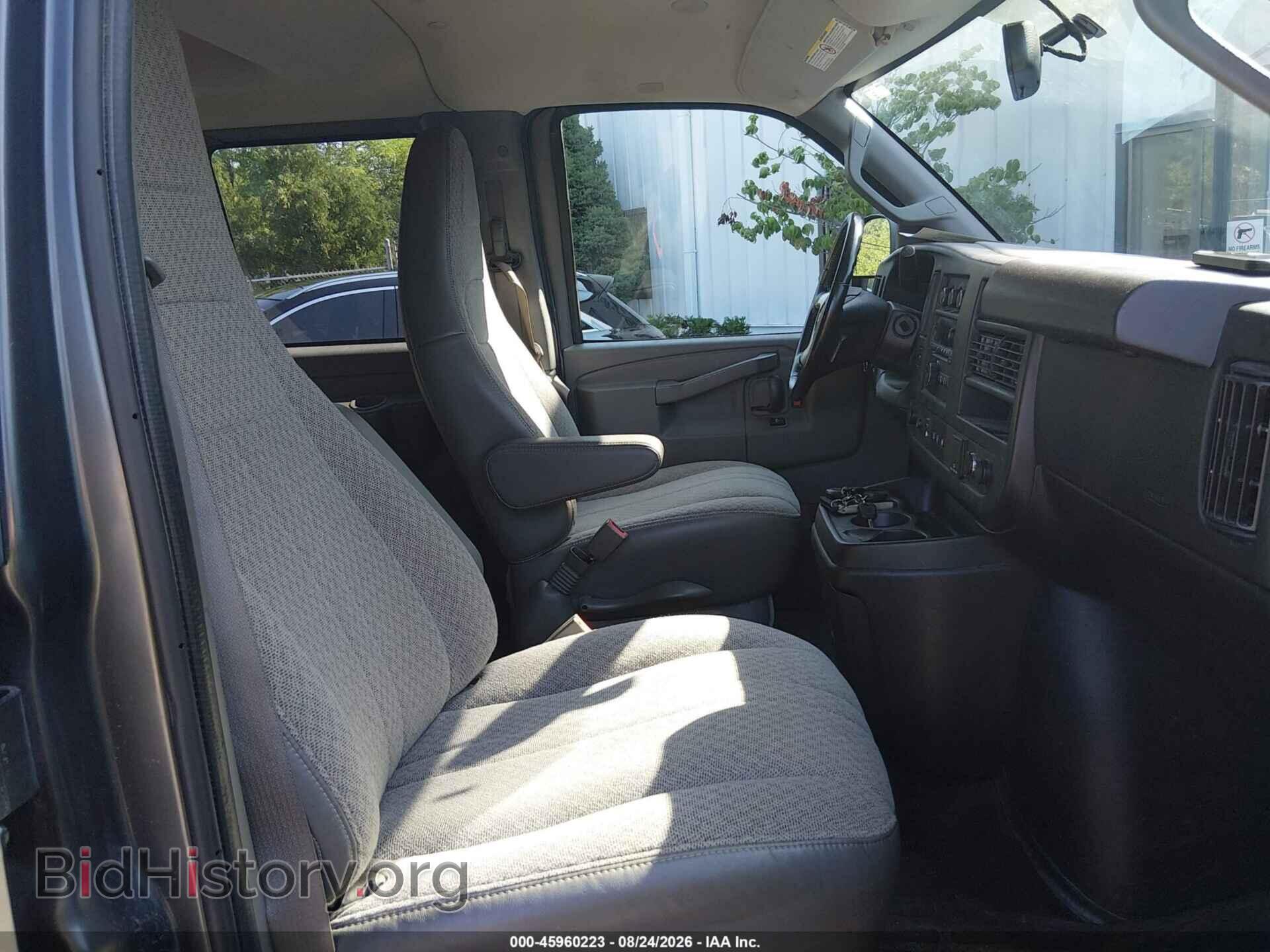 2017 CHEVROLET EXPRESS 3500 - VIN: 1GAZGPFF6H1245794 - Фото 5