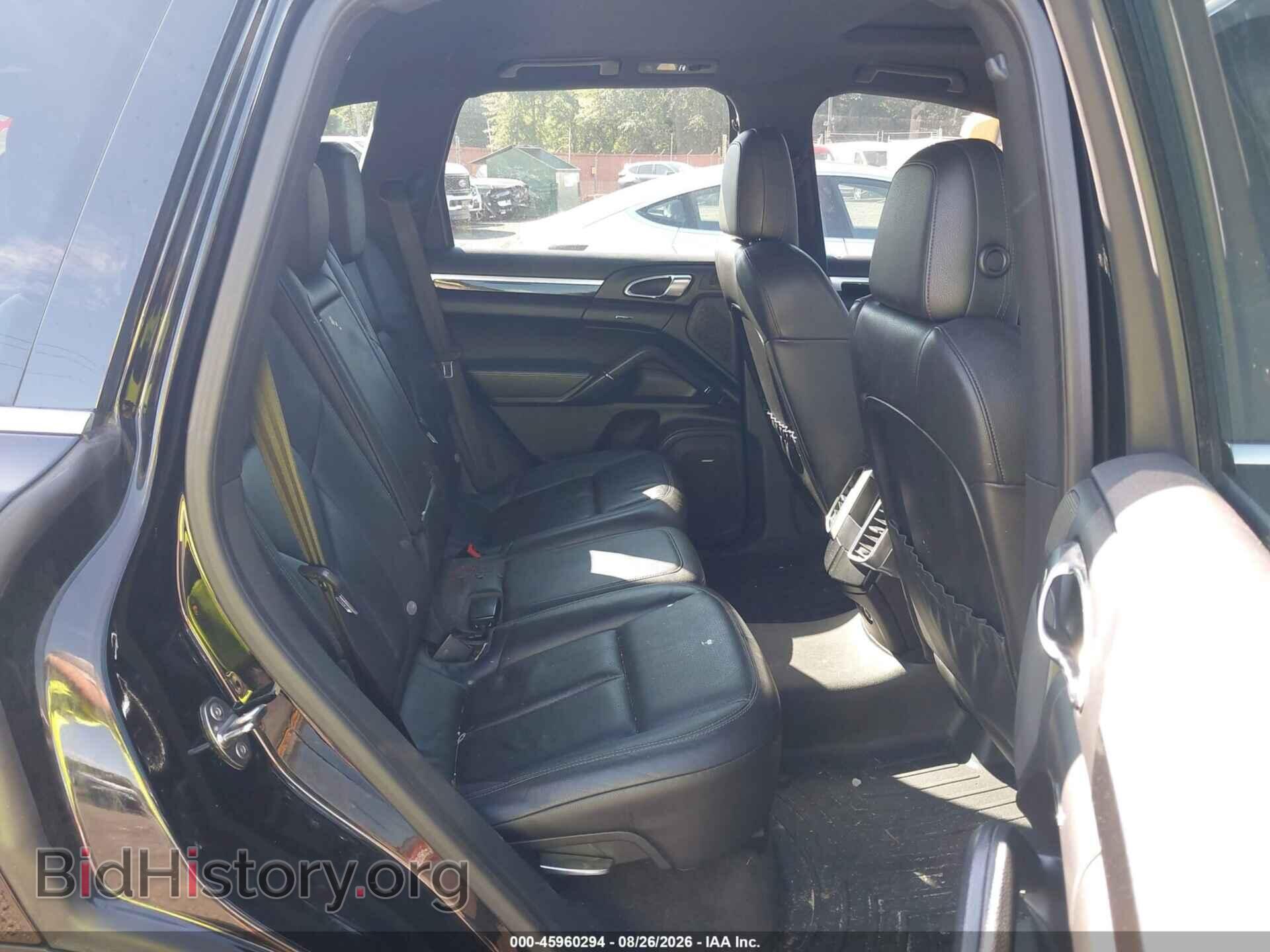 2013 PORSCHE CAYENNE - VIN: WP1AF2A20DLA36353 - Photo 8