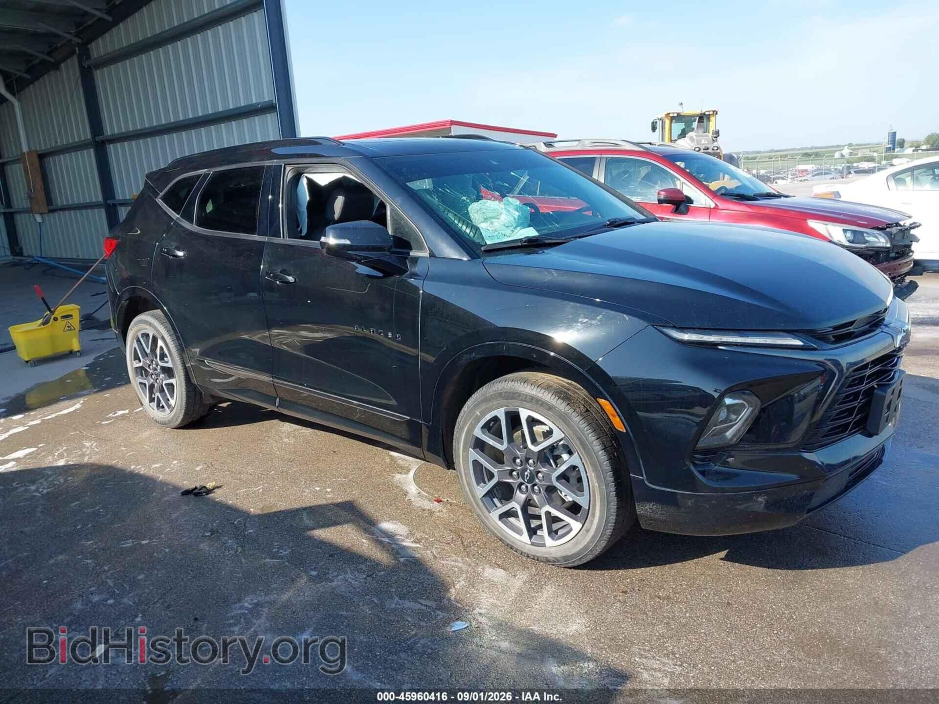 Фотография 3GNKBKRS8PS108718 - CHEVROLET BLAZER 2023