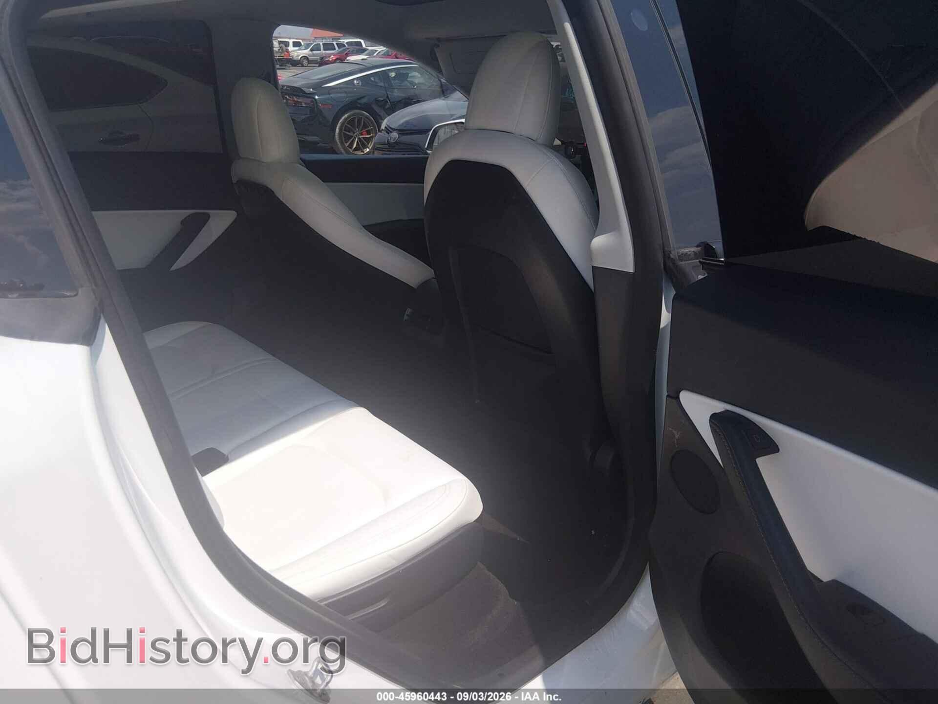 2021 TESLA MODEL Y - VIN: 5YJYGAEE0MF270586 - Photo 8