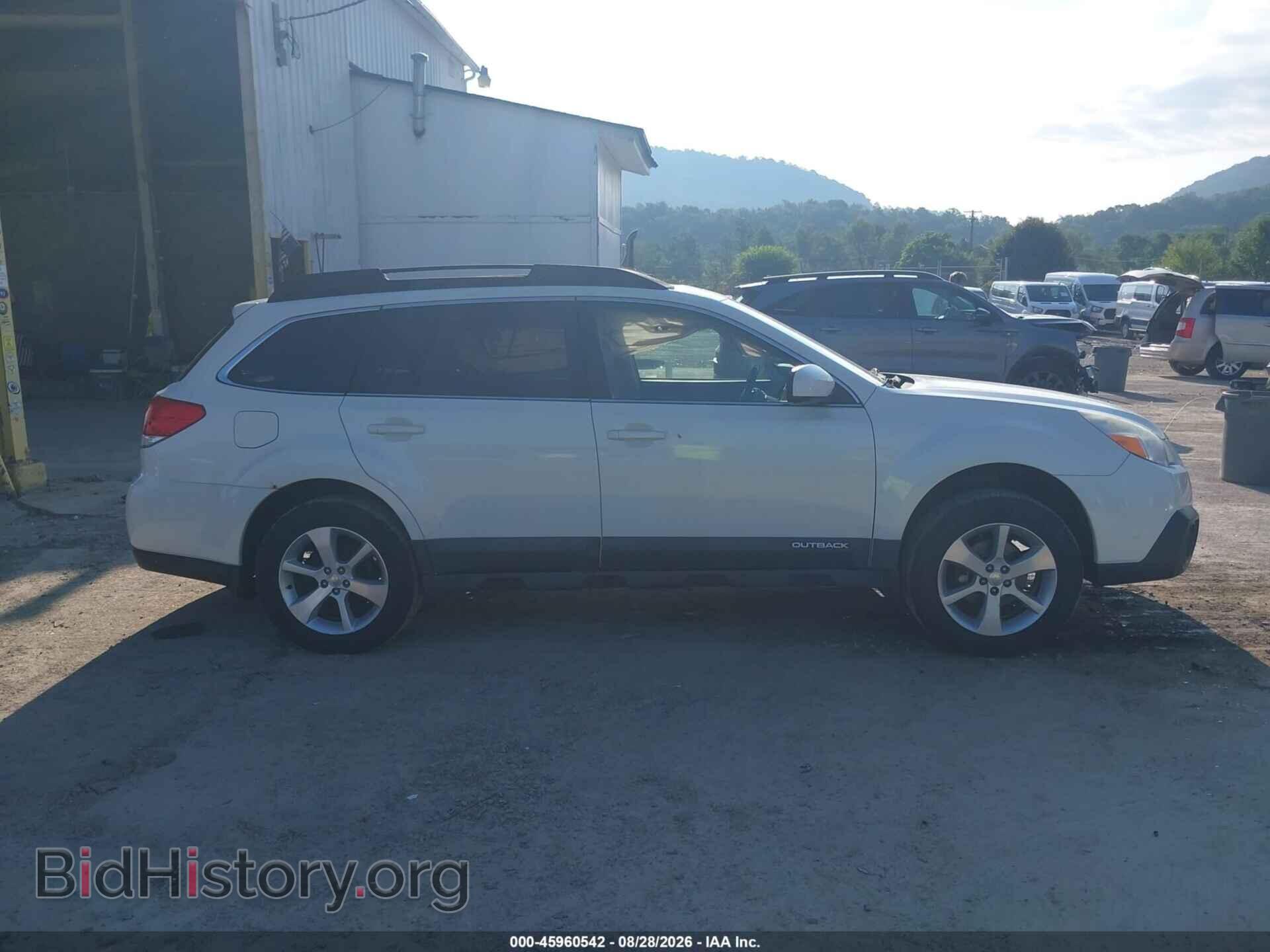 2014 SUBARU OUTBACK - VIN: 4S4BRBLC0E3221325 - Фото 13