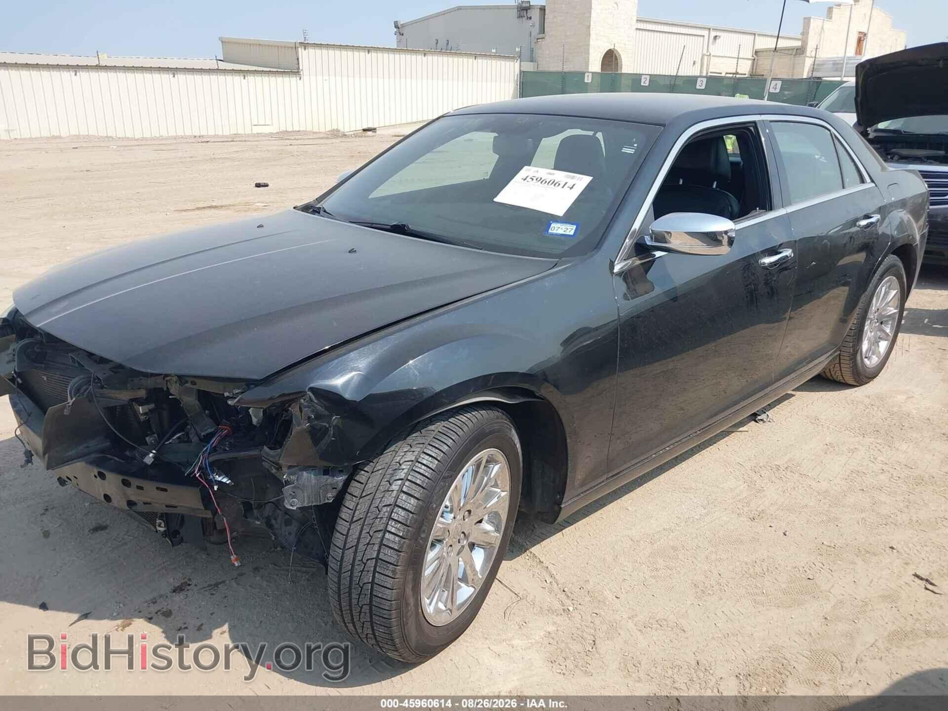 2012 CHRYSLER 300 - VIN: 2C3CCACG0CH179518 - Photo 2