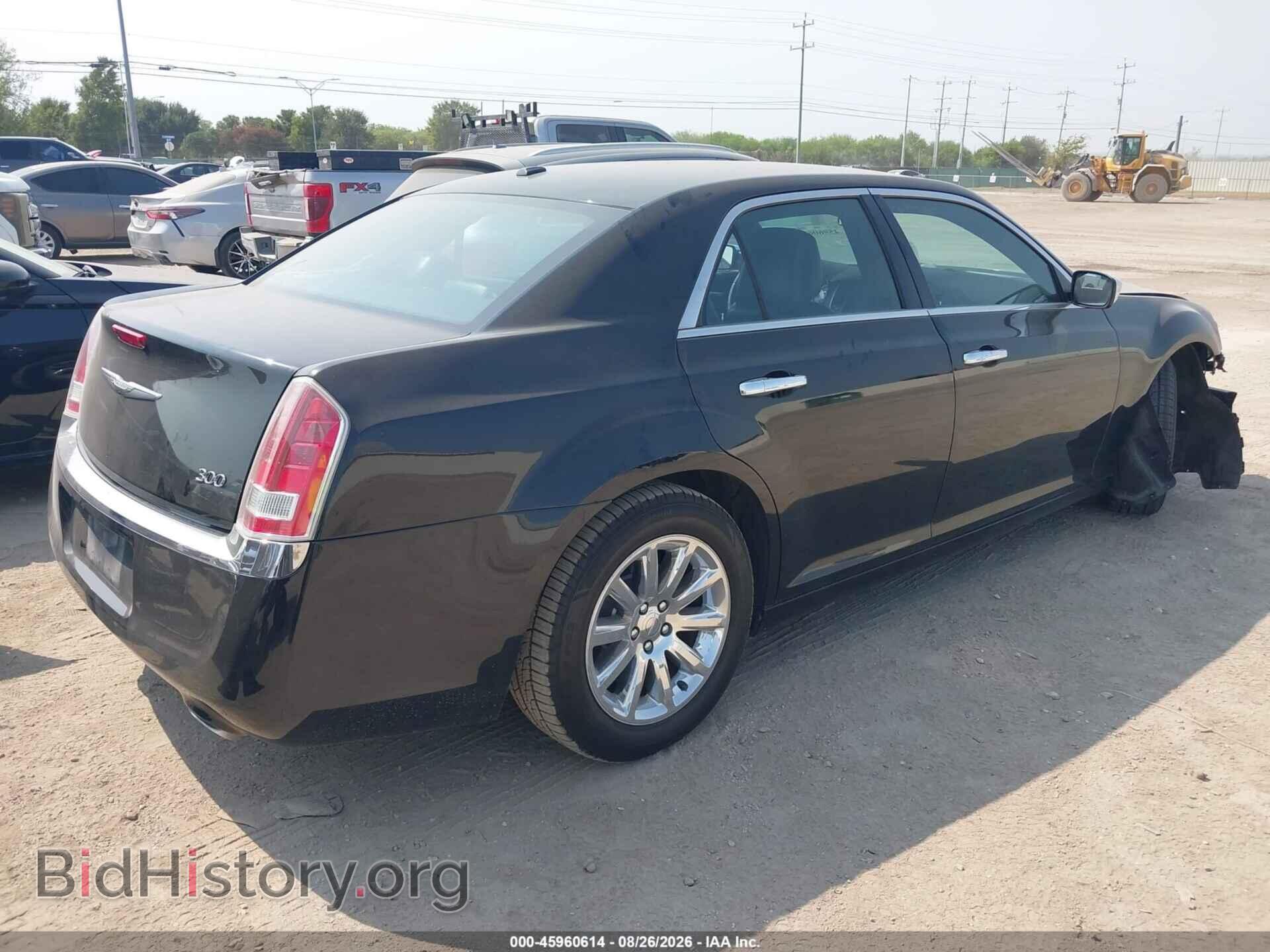 2012 CHRYSLER 300 - VIN: 2C3CCACG0CH179518 - Photo 4