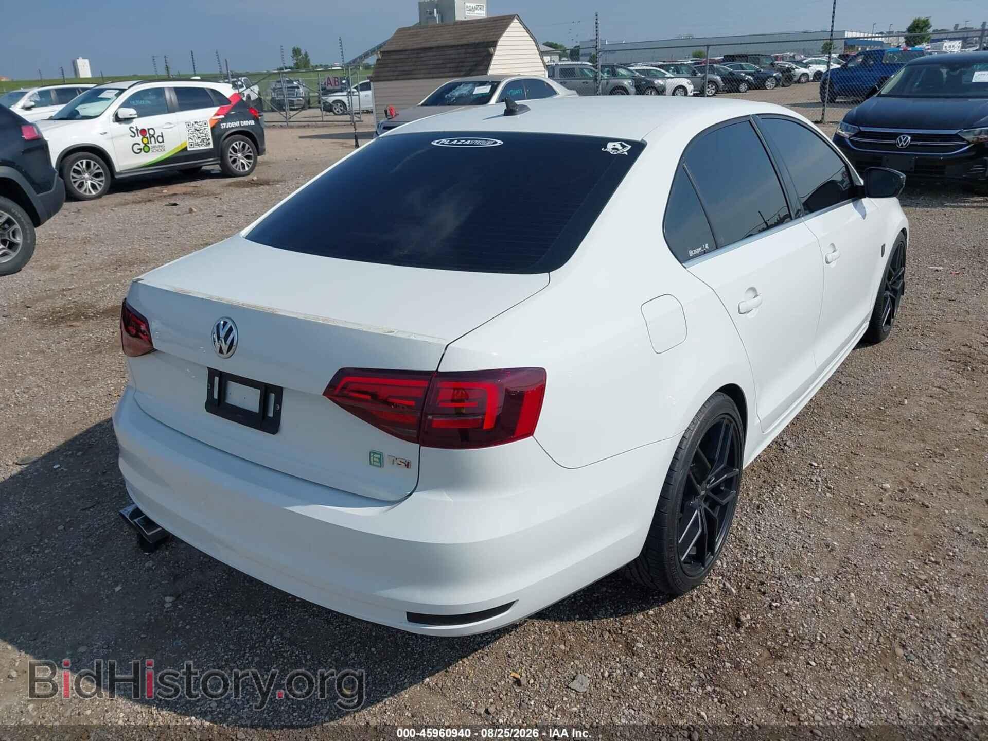 2017 VOLKSWAGEN JETTA - VIN: 3VWDB7AJ9HM404576 - Photo 4