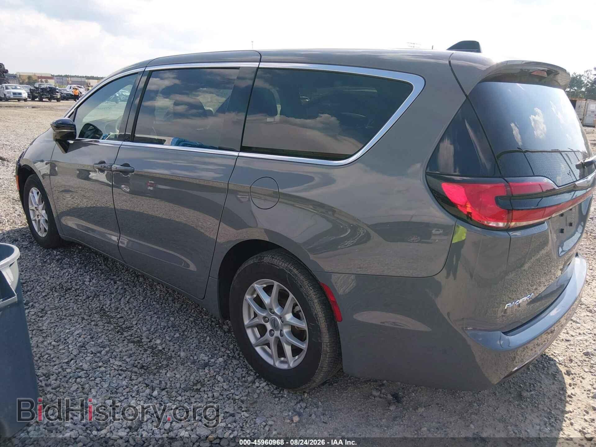2025 CHRYSLER PACIFICA - VIN: 2C4RC1BG4SR504476 - Photo 3