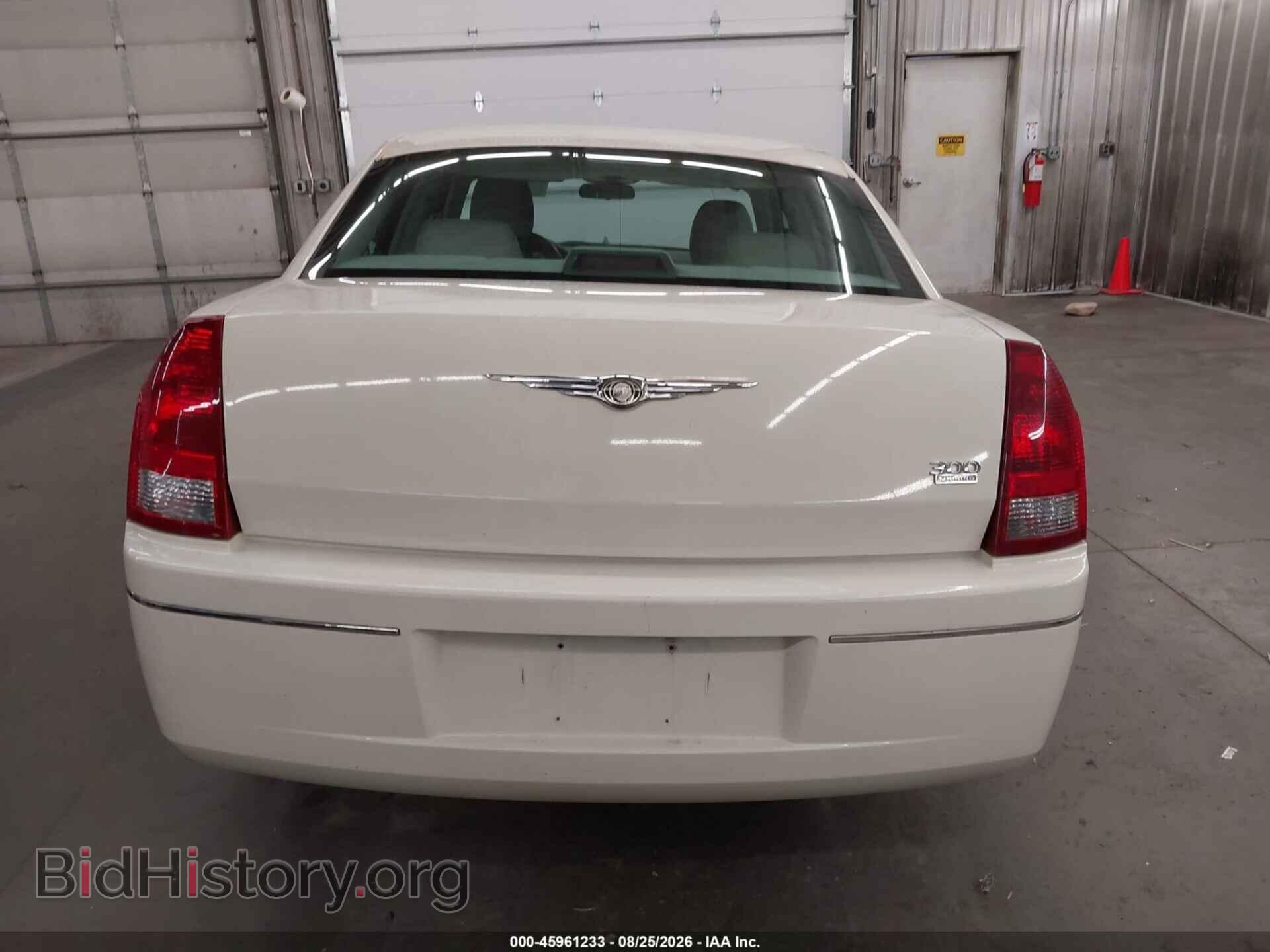 2005 CHRYSLER 300 - VIN: 2C3JA53G05H180806 - Фото 17