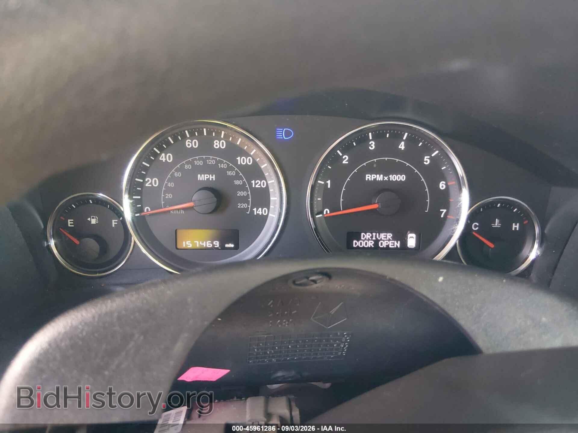 2010 JEEP COMMANDER - VIN: 1J4RH4GK8AC162192 - Photo 7