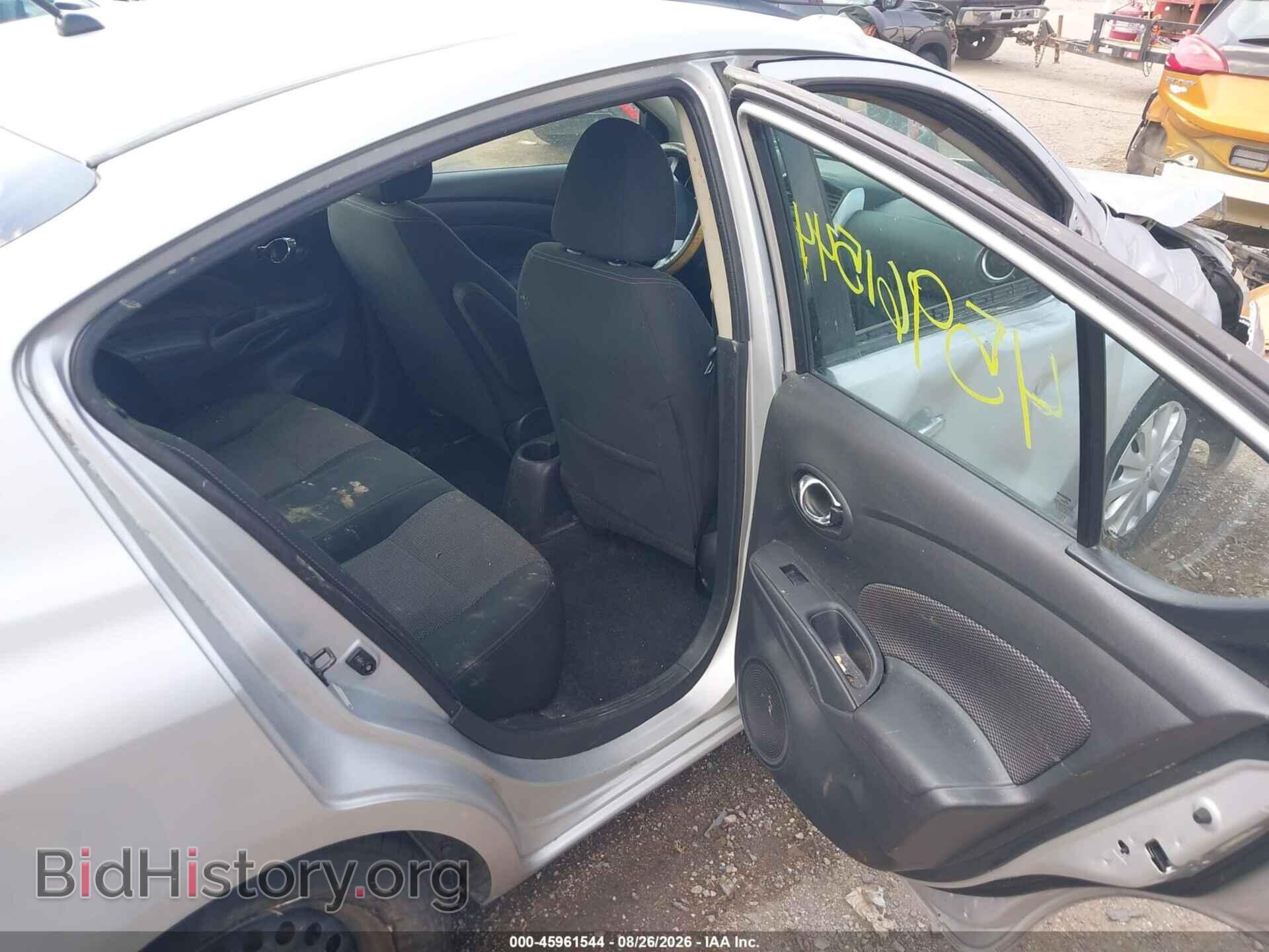 2019 NISSAN VERSA - VIN: 3N1CN7AP3KL843069 - Фото 8