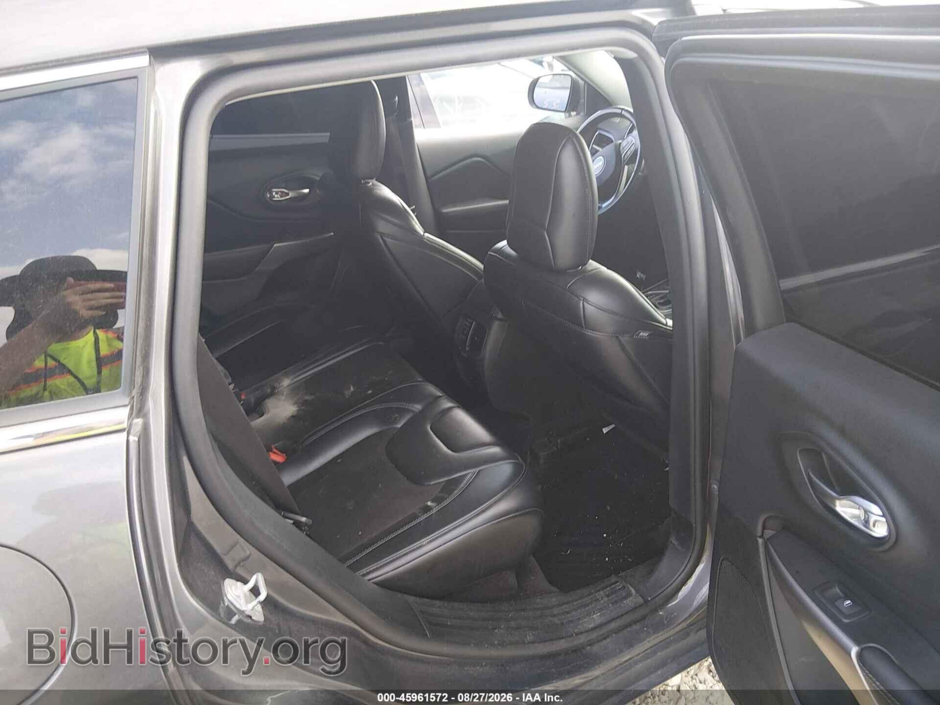 2019 JEEP CHEROKEE - VIN: 1C4PJMLB6KD198868 - Фото 8