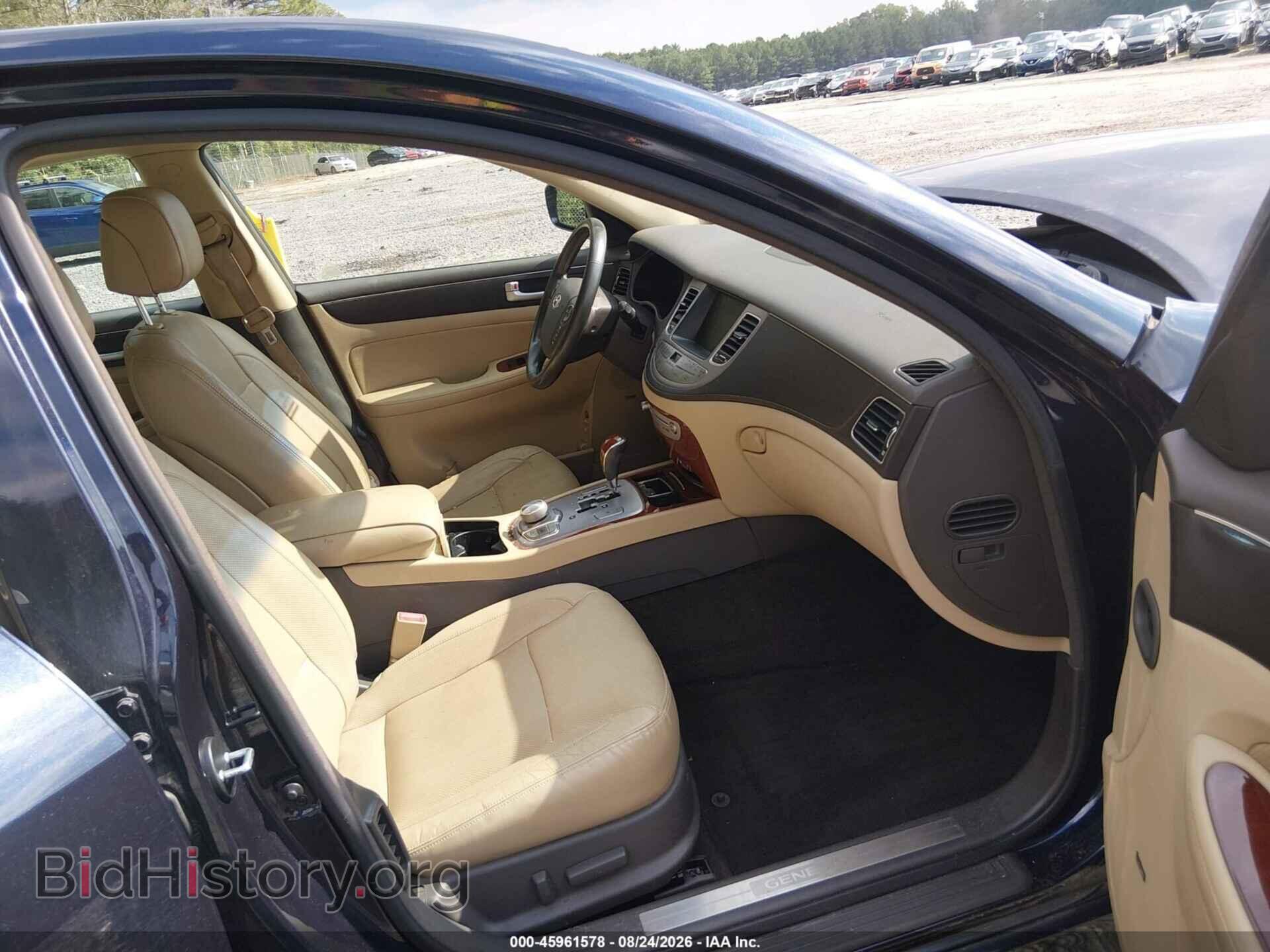 2012 HYUNDAI GENESIS - VIN: KMHGC4DDXCU186830 - Photo 5