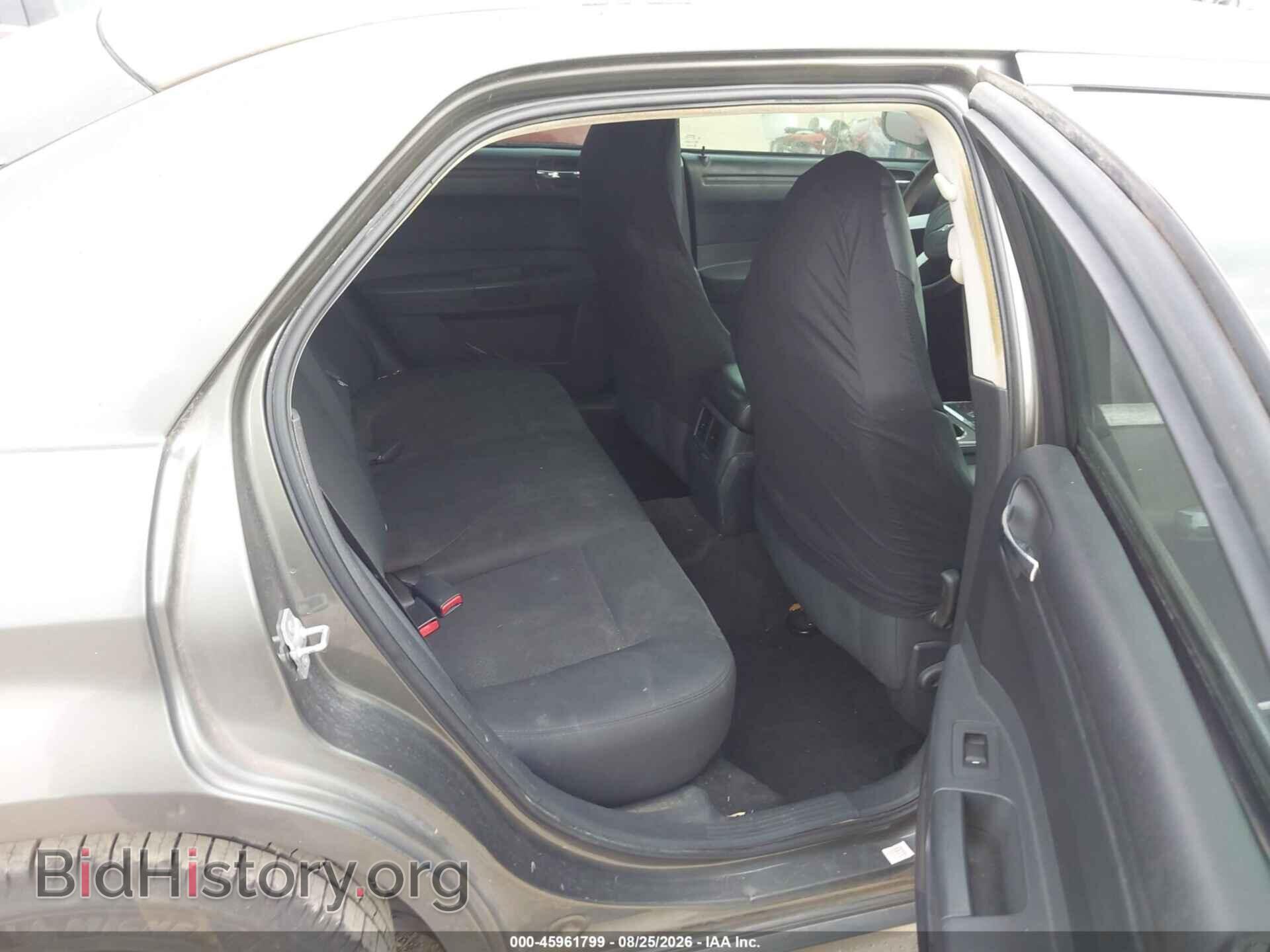 2008 CHRYSLER 300 - VIN: 2C3KA43R28H123768 - Фото 8