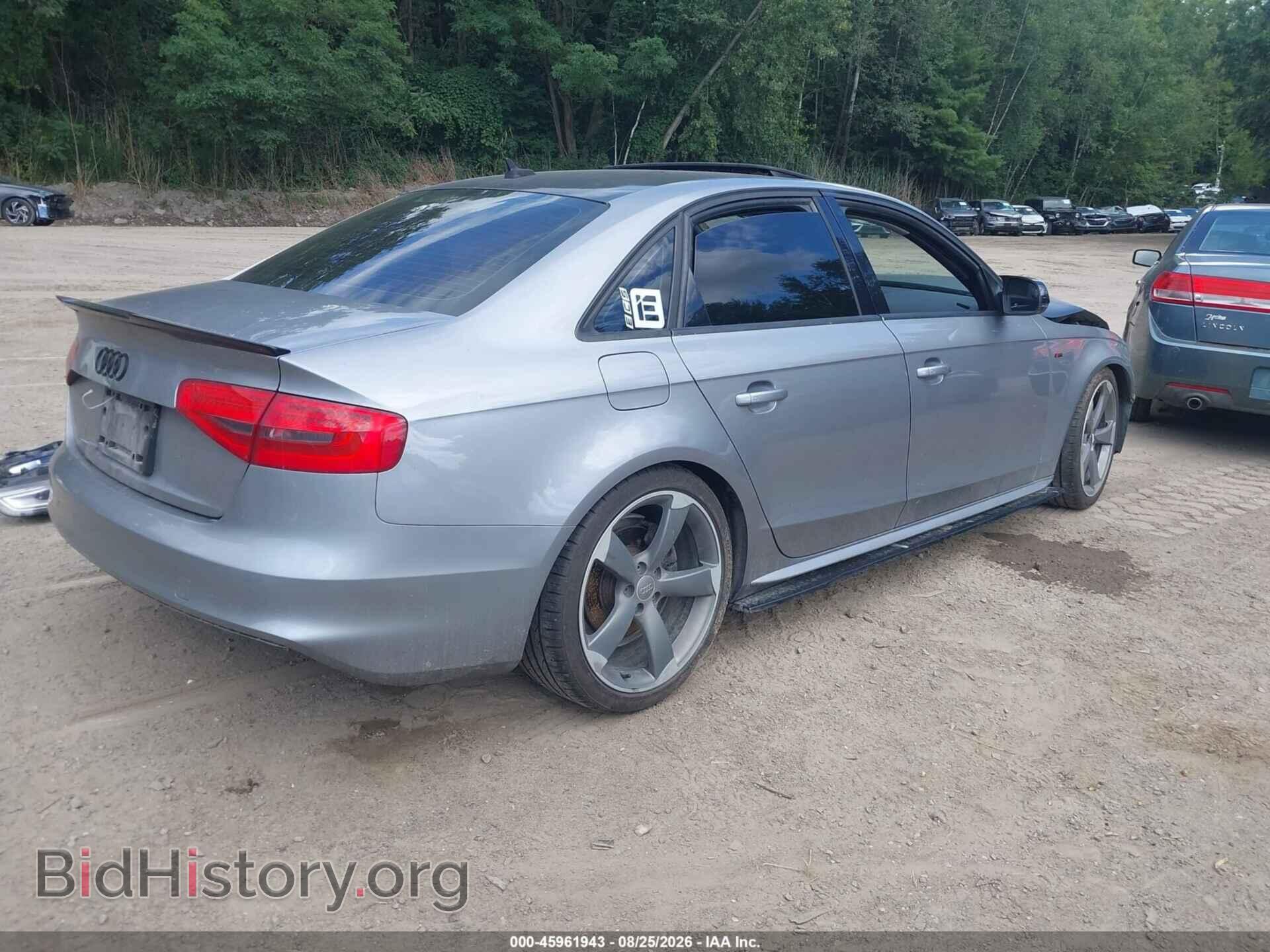 2016 AUDI A4 - VIN: WAUBFAFL6GN007219 - Photo 4