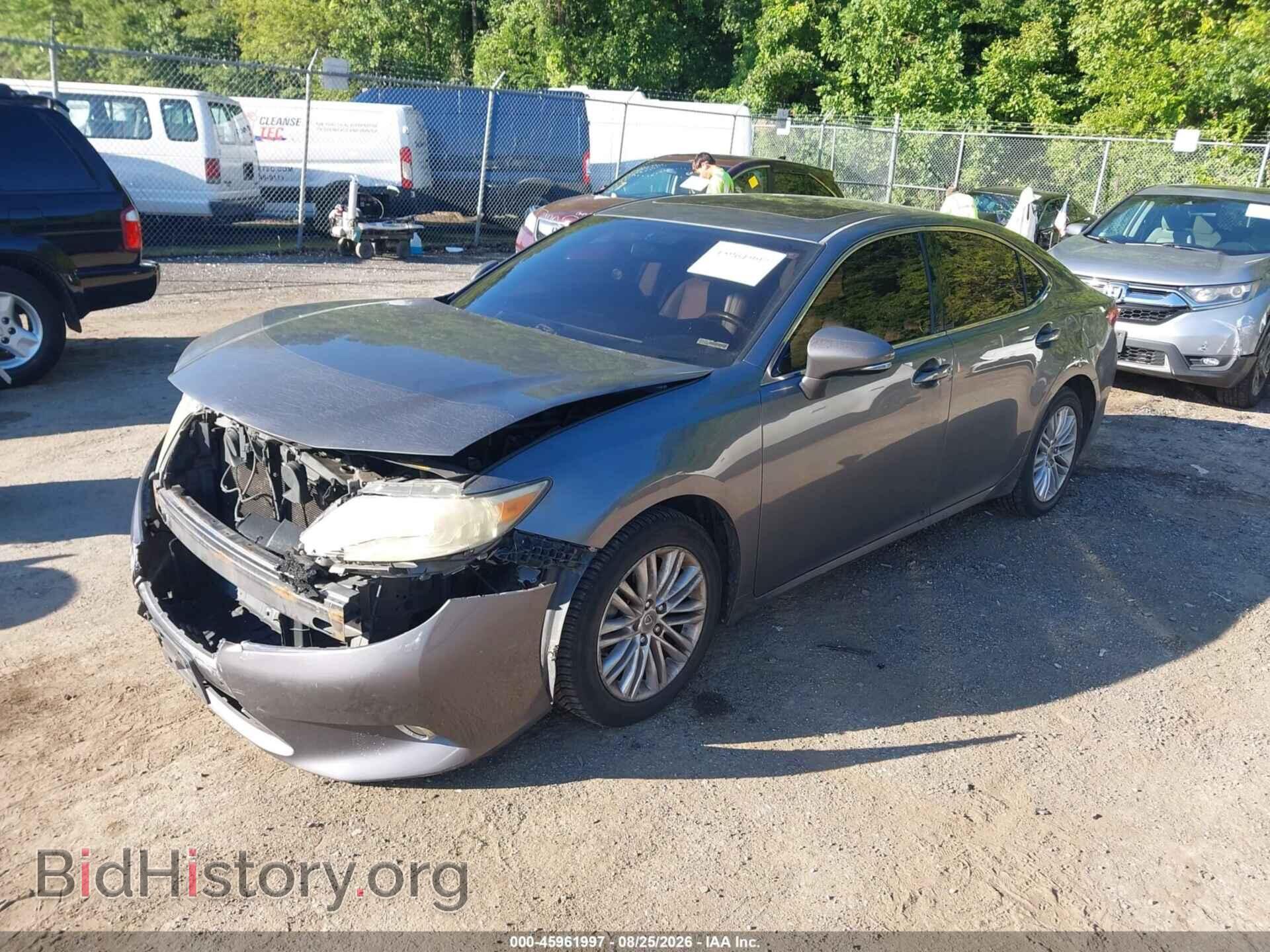 2013 LEXUS ES 350 - VIN: JTHBK1GG6D2016191 - Photo 2