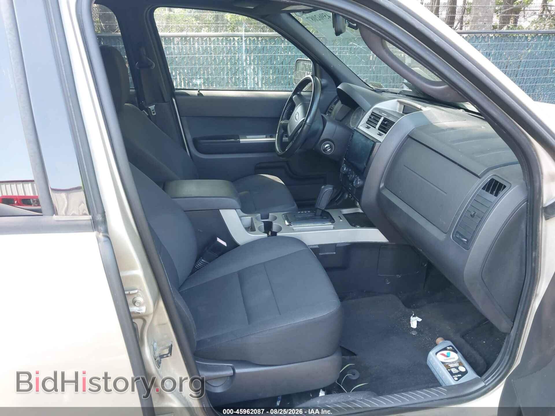 2011 FORD ESCAPE - VIN: 1FMCU0D78BKA27538 - Фото 5