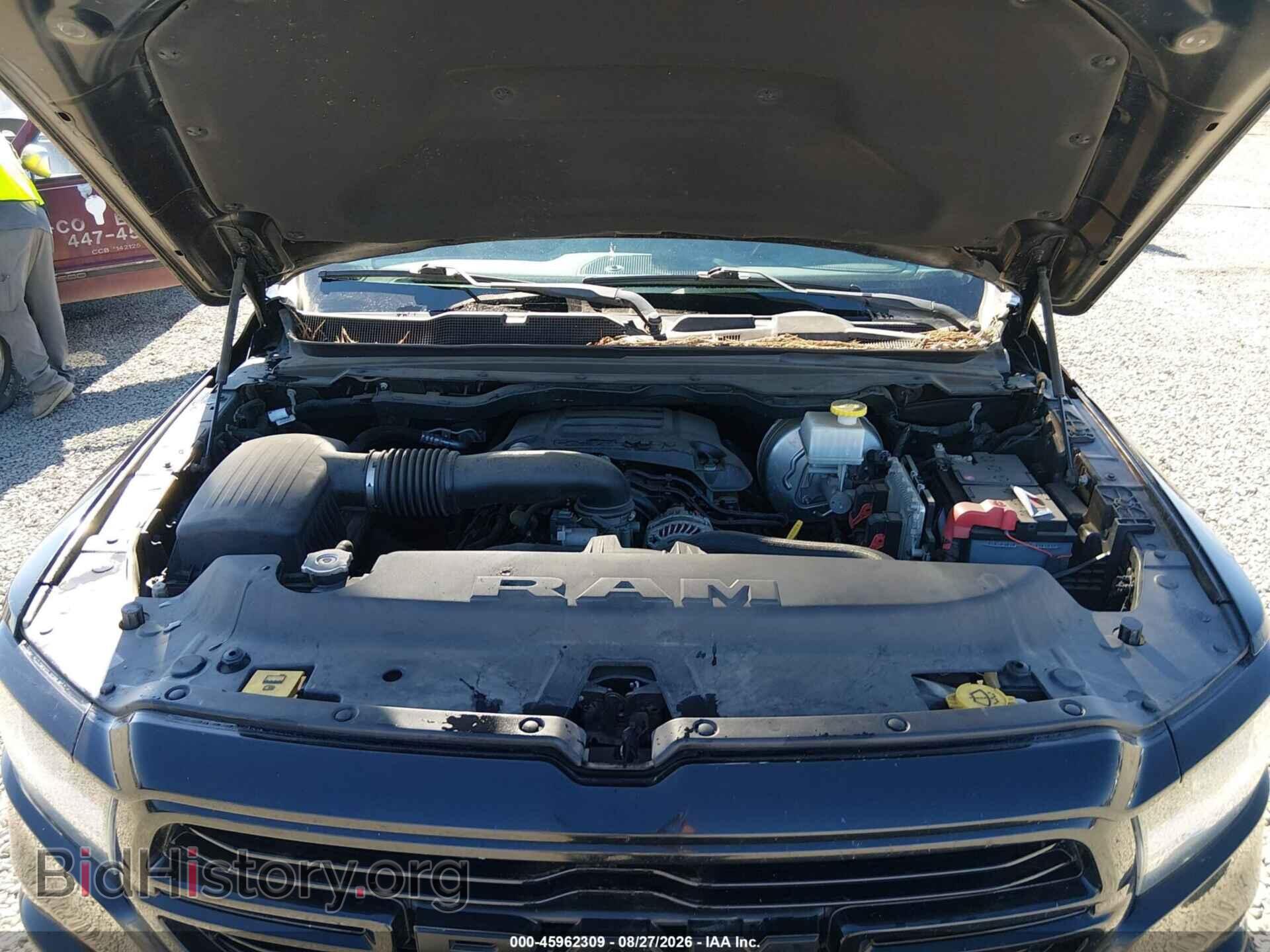 2019 RAM 1500 - VIN: 1C6SRFTT9KN611276 - Фото 10